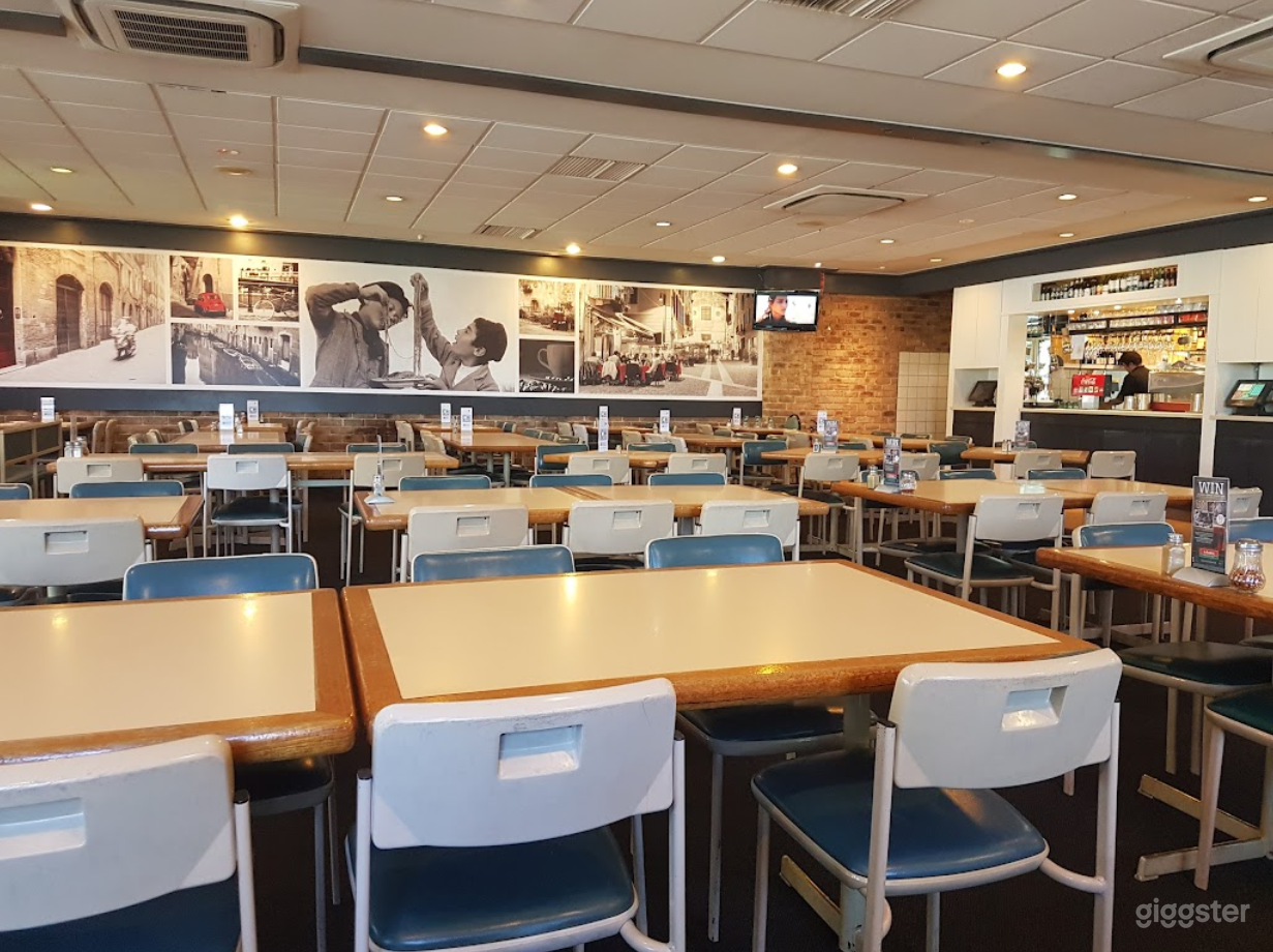 Indoor - Traditional Italian Restaurant Photo 2