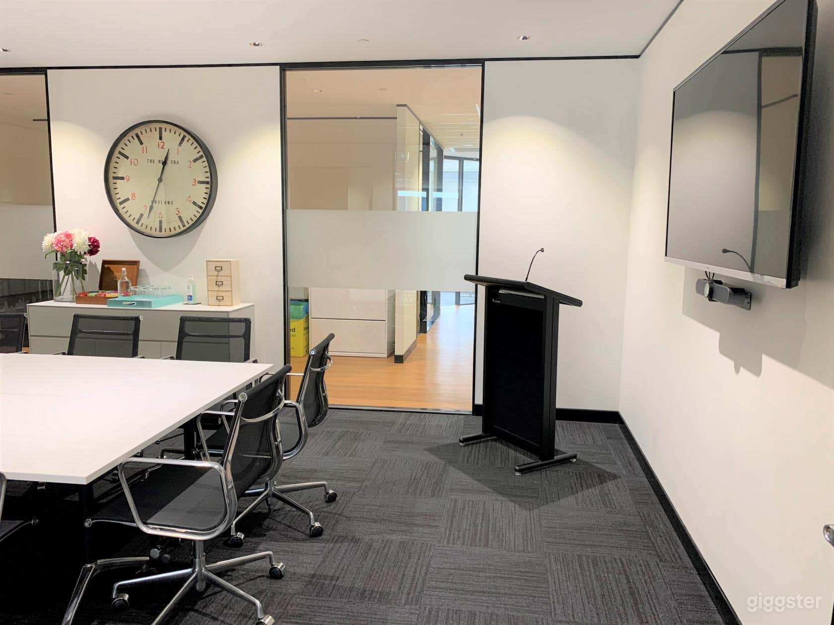 Boardroom in Brisbane Photo 4