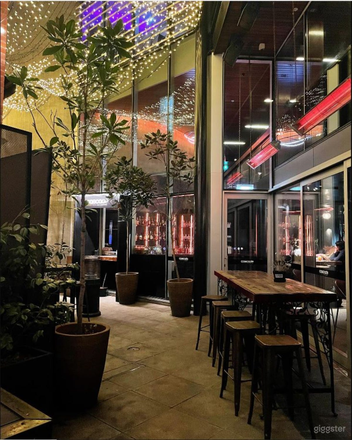 sunny-seat-in-the-sheltered Photo 1