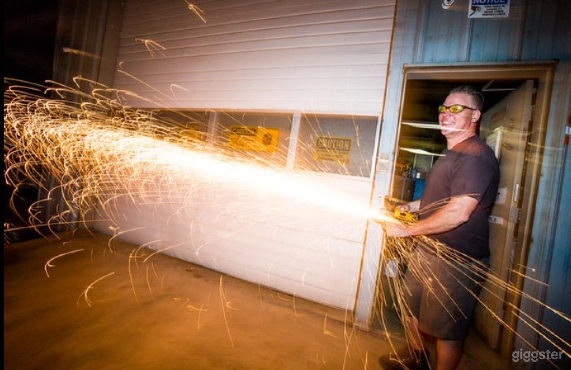 Spacious Metal Working Facility For Film And Production In Seattle Photo 2