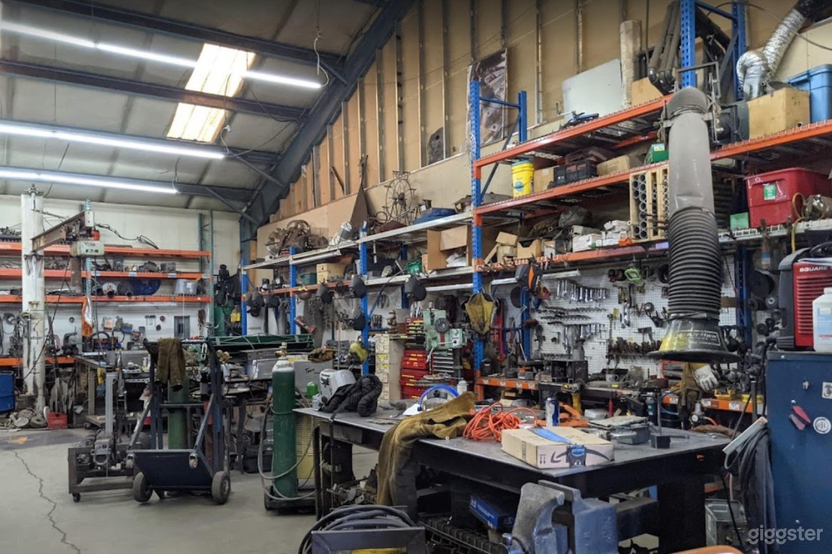 Spacious Metal Working Facility For Film And Production In Seattle Photo 1