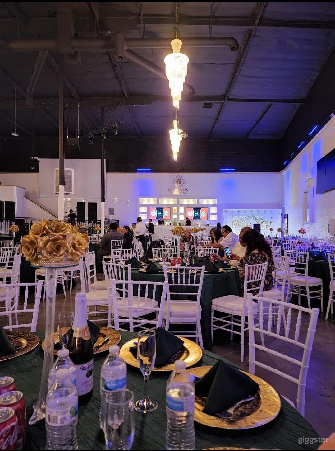 Banquet Hall - Sweet 16, Quinceanera, Weddings, Events Photo 3