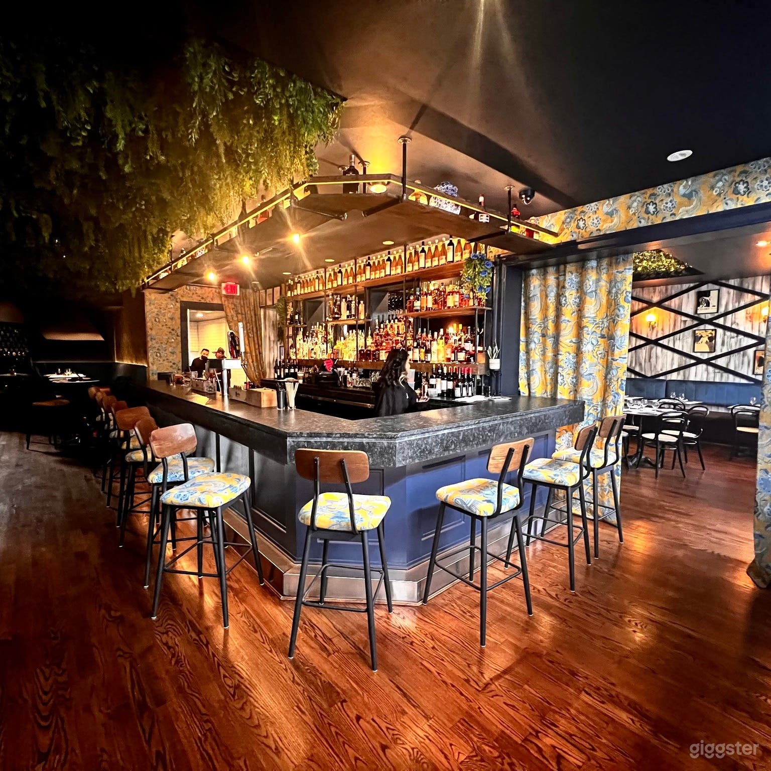 Fascinating First Floor Bar Photo 1