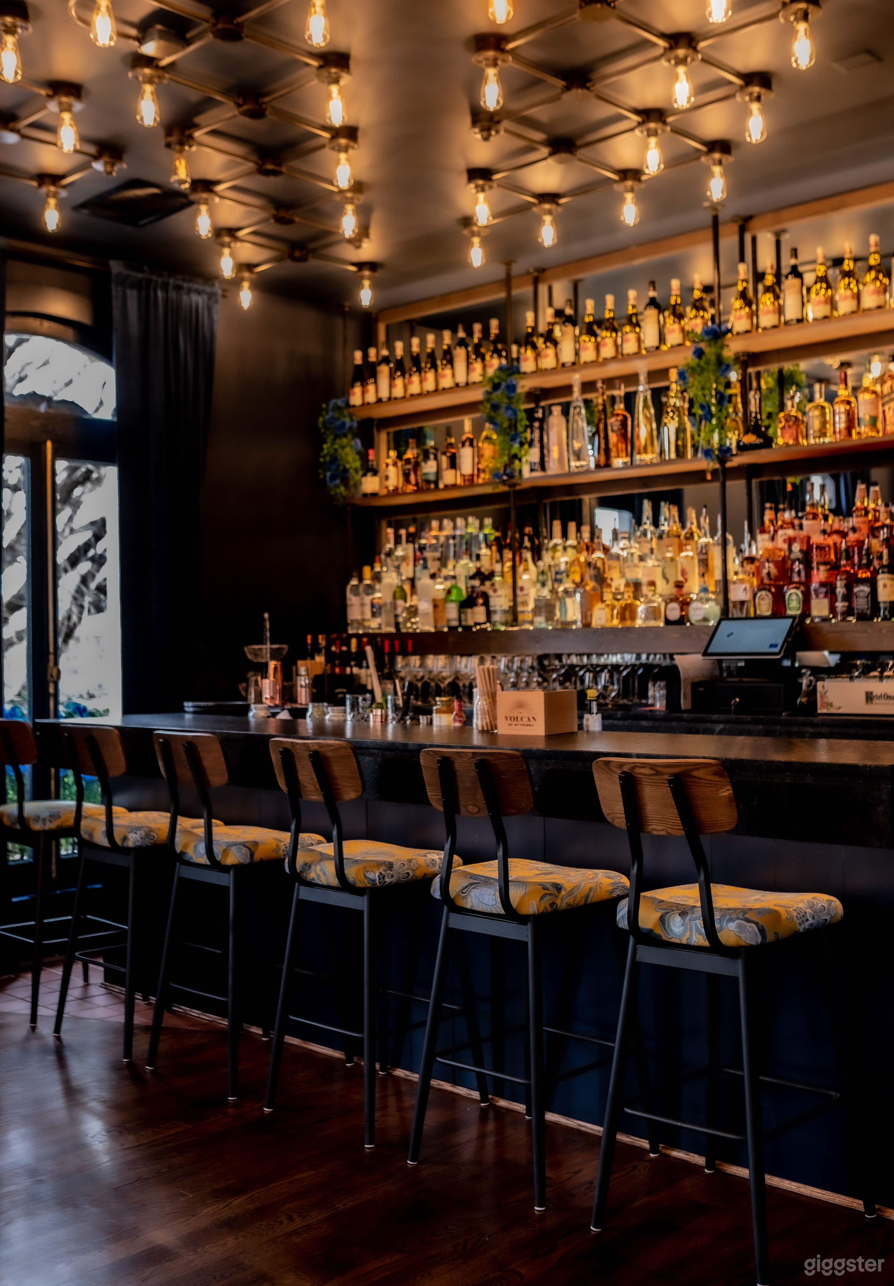 Fascinating First Floor Bar Photo 2