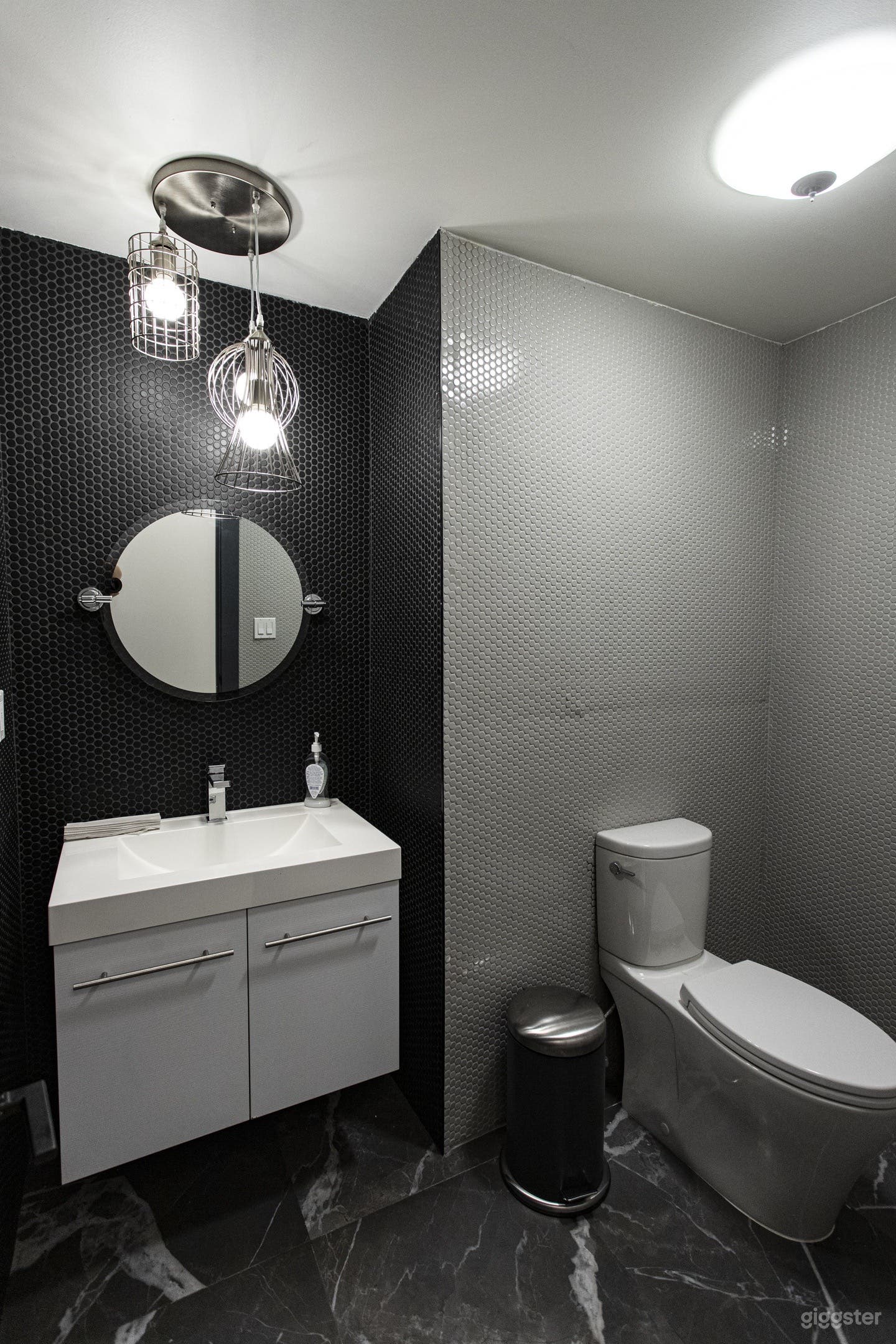 Modern and spotless amenities
