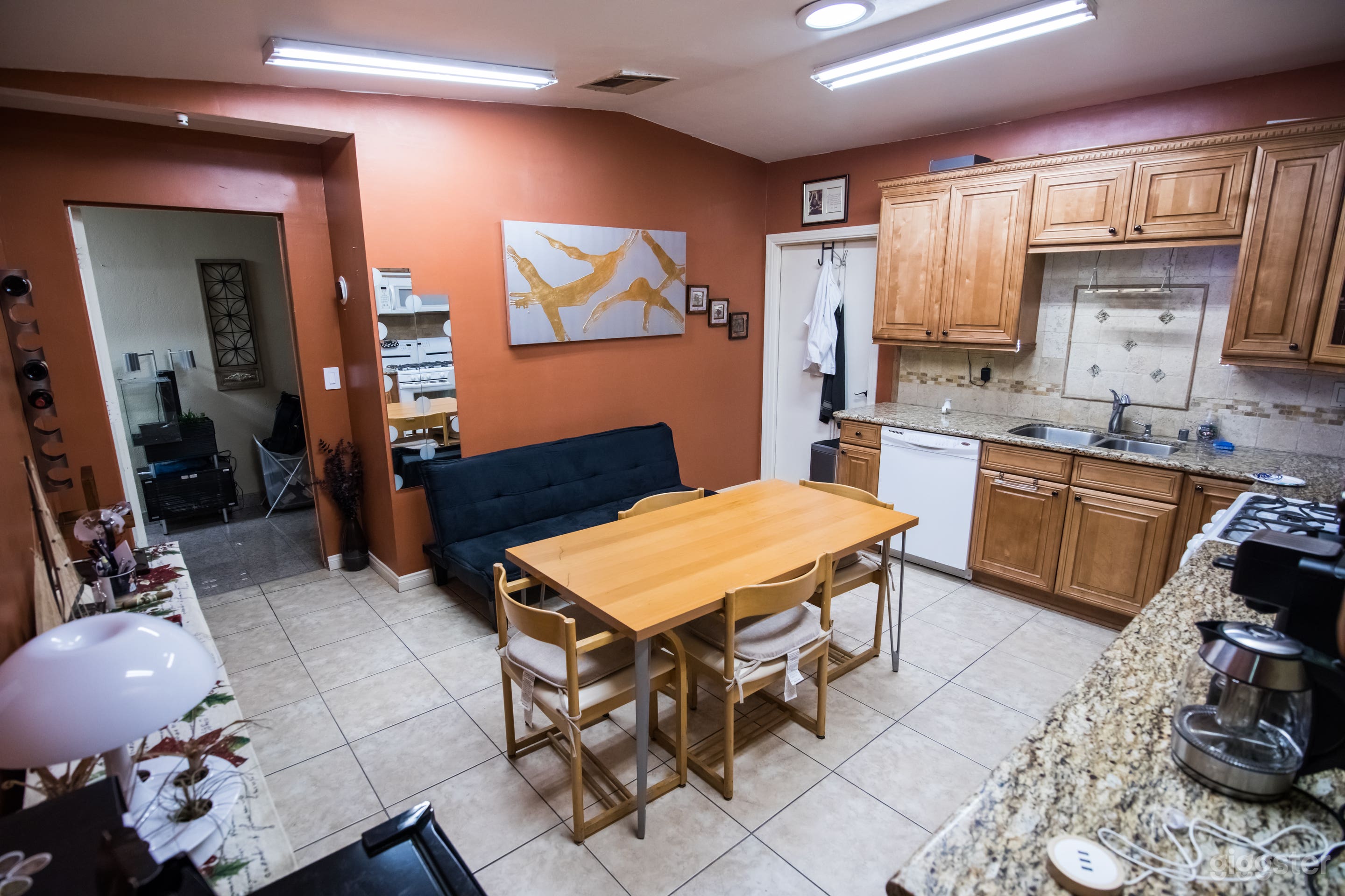 Kitchen for filming  Photo 4