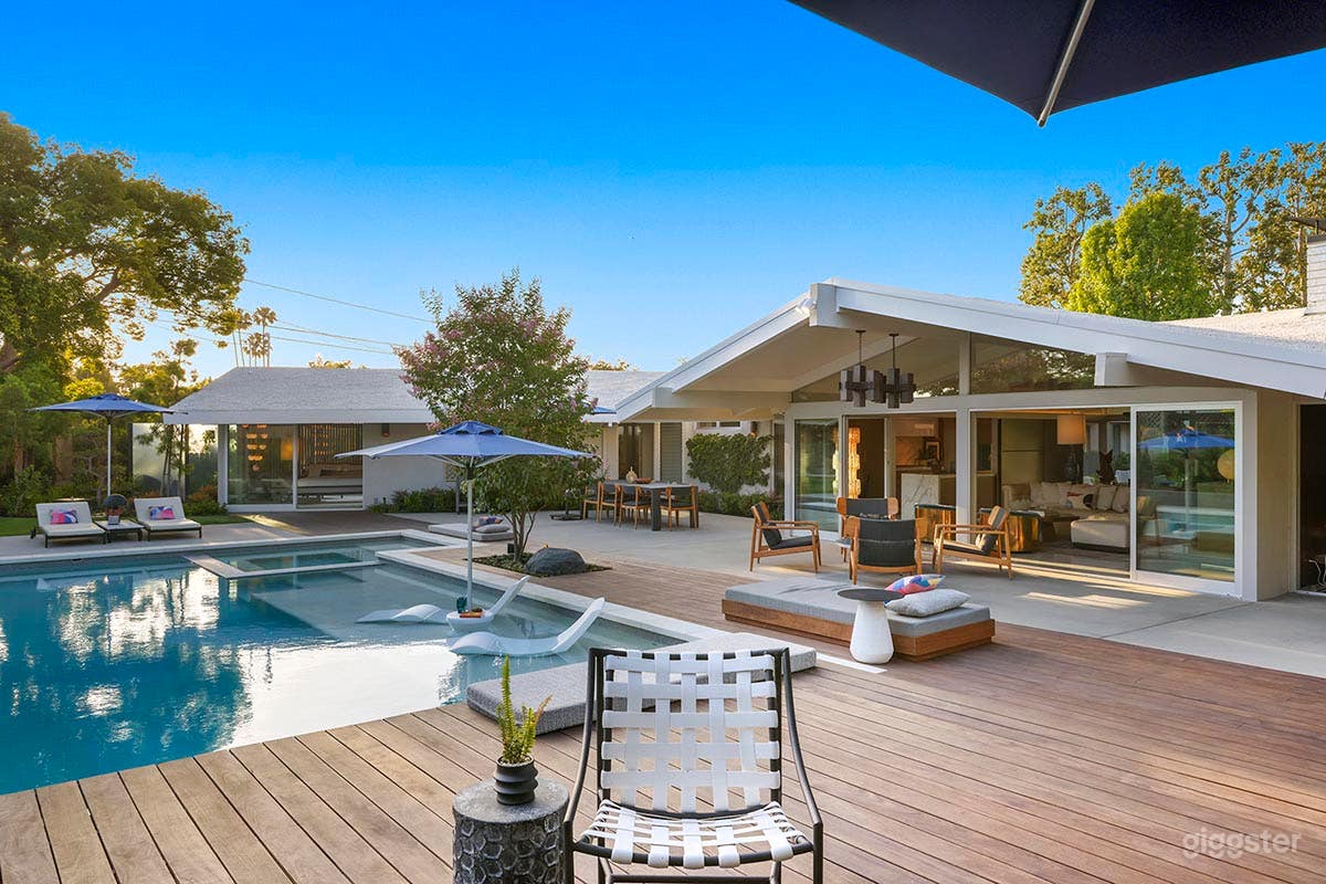 Midcentury Modern Pool Home Photo 2