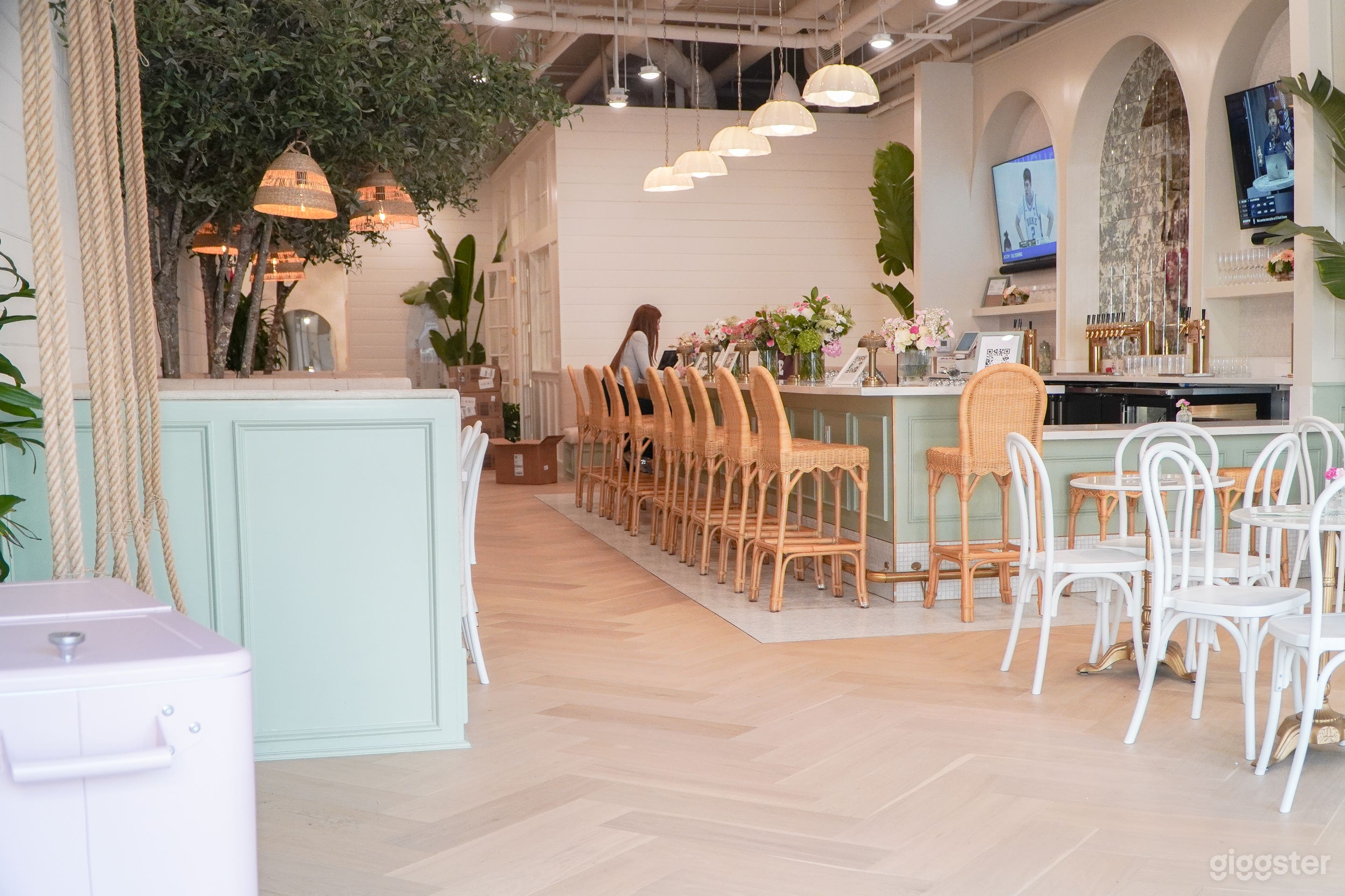 Beautiful new Restaurant event space in the heart of SD Photo 3