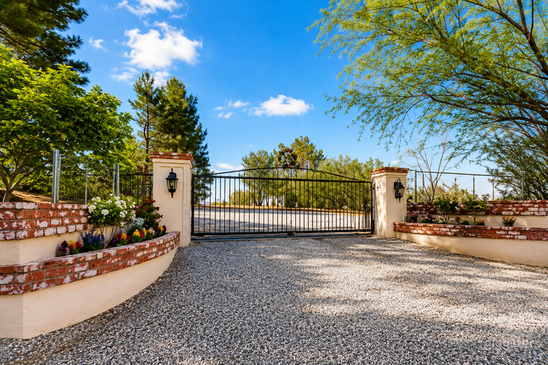  Elegante finca con portón | Sesiones de fotos • Películas • Eventos 