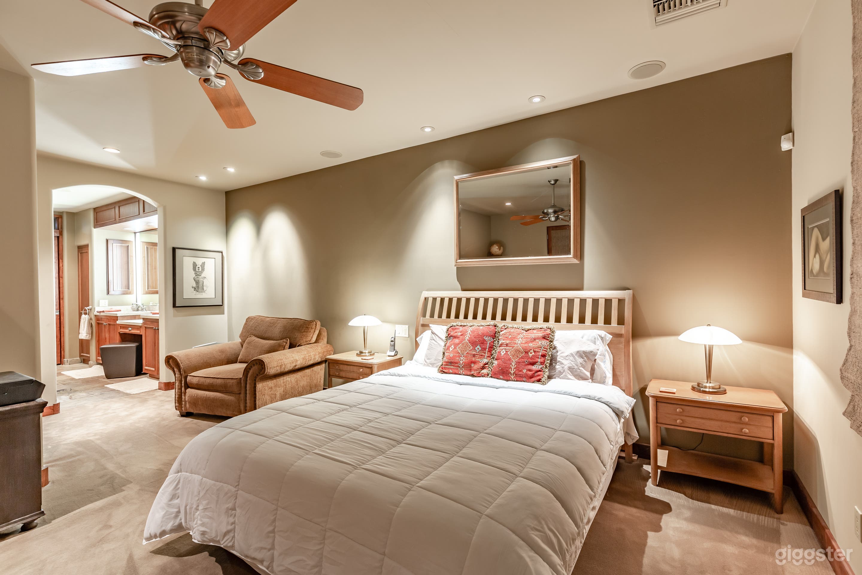 *Primary suite available for additional charge