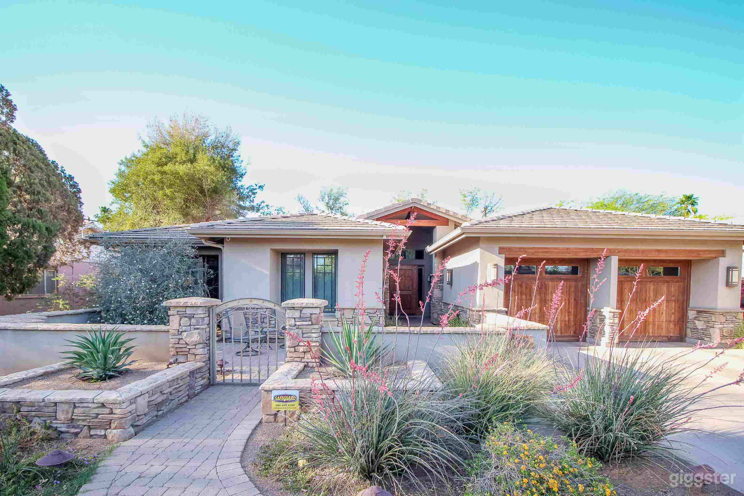 Central Phoenix near Arcadia and Biltmore Estates Photo 1