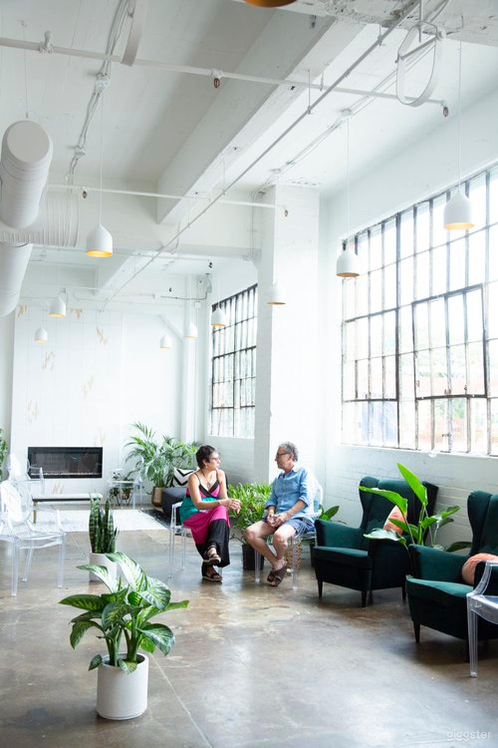 Bright, Airy, Historic creative space  Photo 4