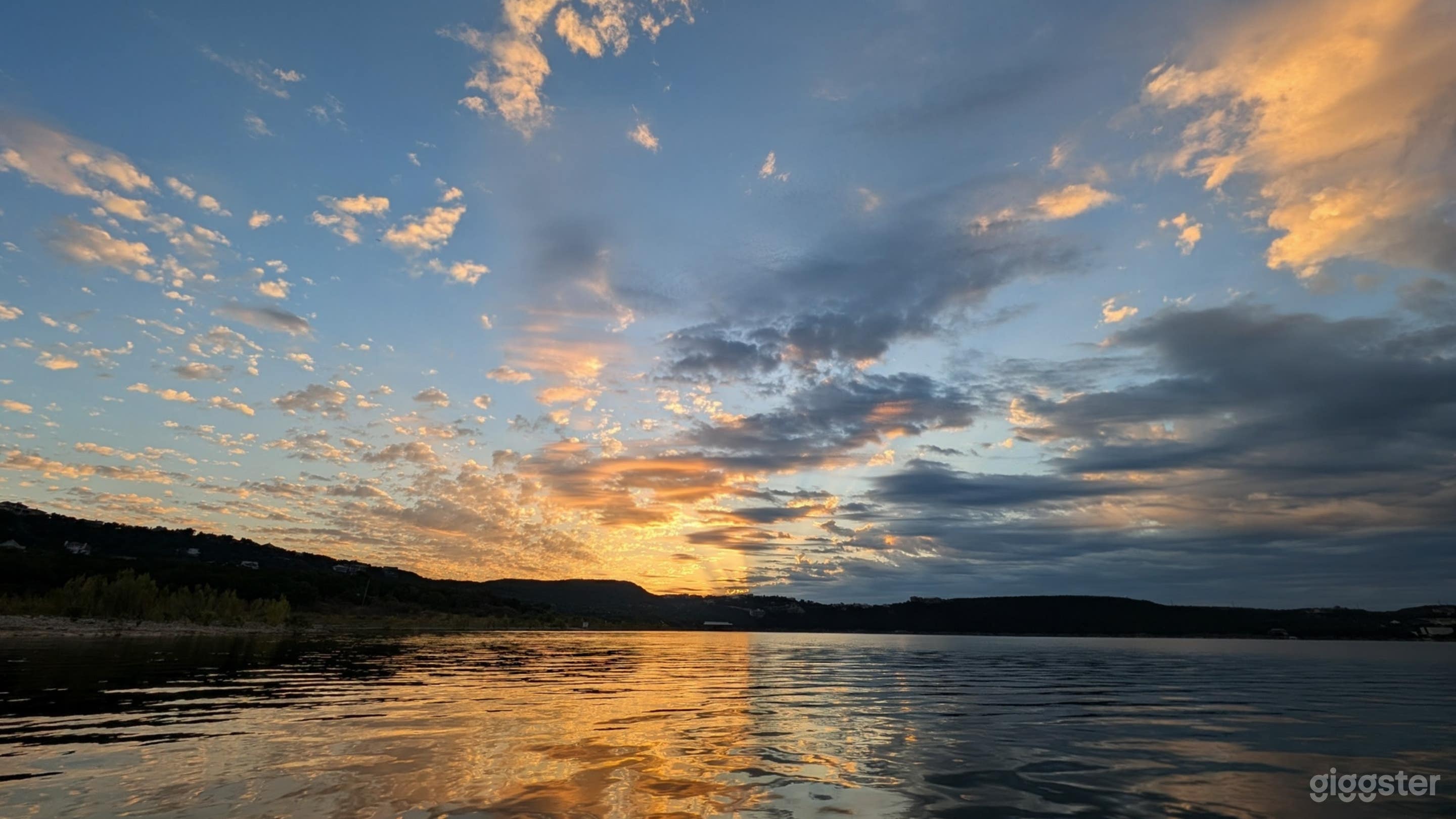 Large-Scale Waterfront Event Property — in Austin, TX Photo 2