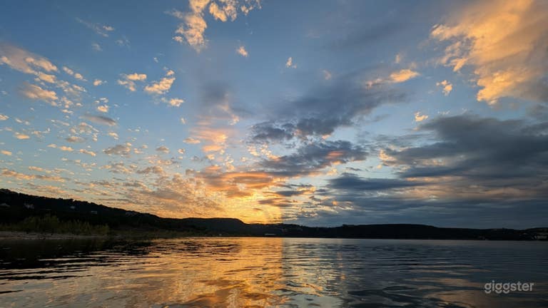  Large-Scale Waterfront Event Property — in Austin, TX 