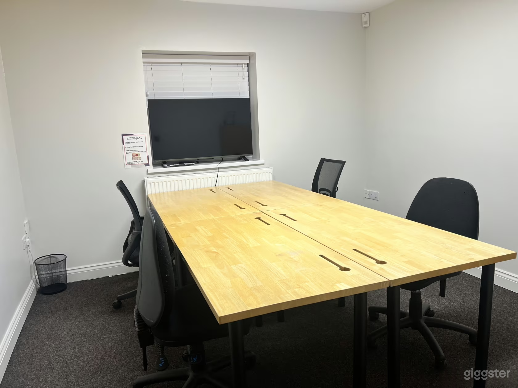 The Pod Room Photo 1
