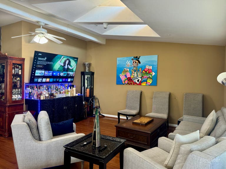  Back Country Outpost w/ Underground Gambling Set 