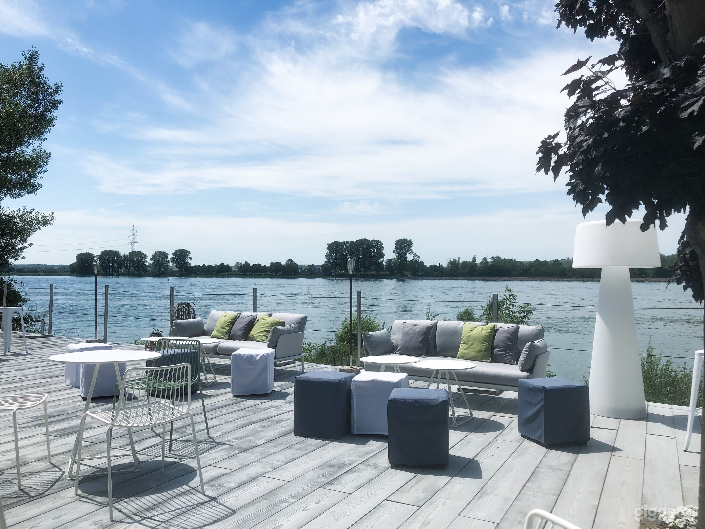 Exklusive Eventlocation auf einer Insel im Rhein Foto 2