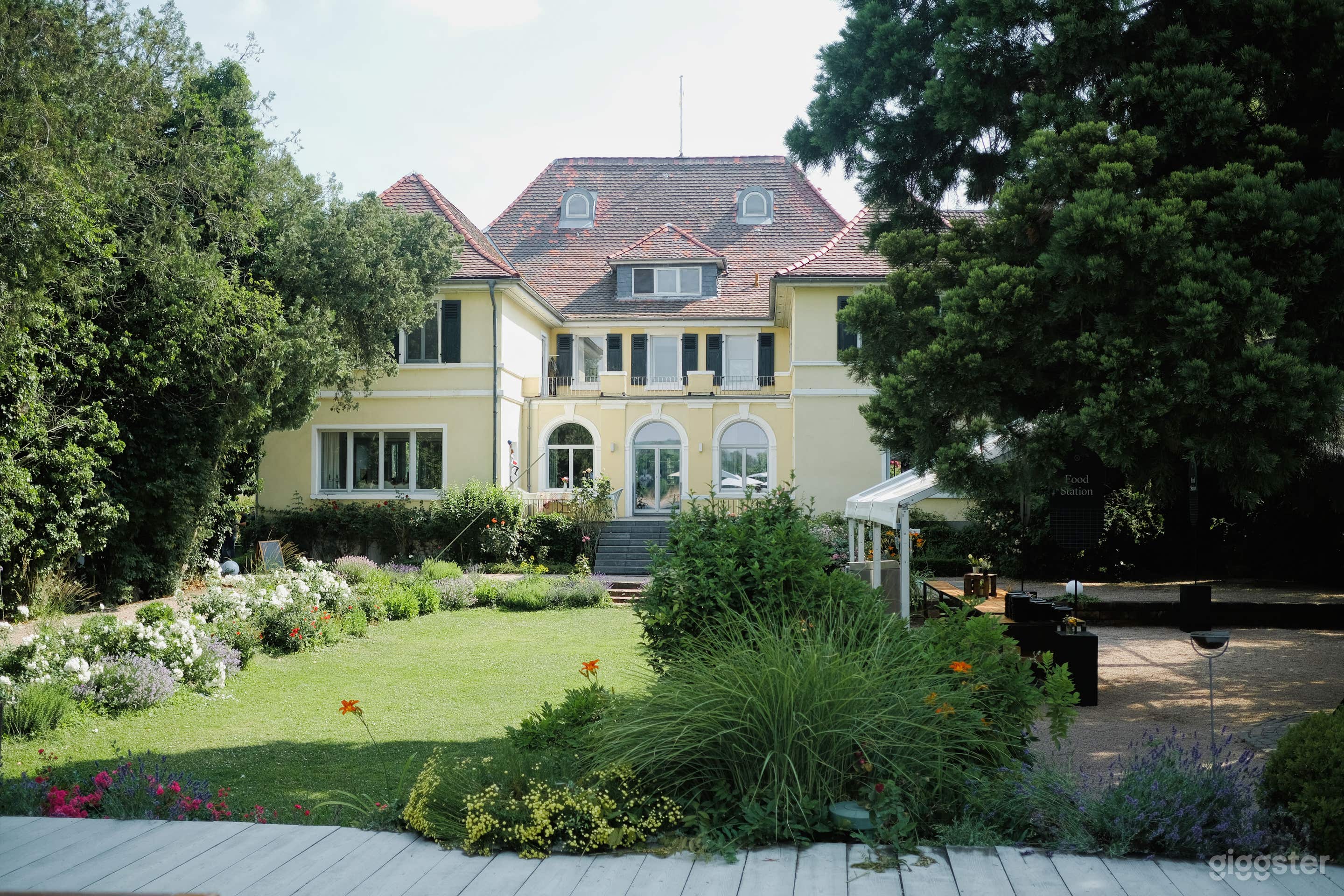 Exklusive Eventlocation auf einer Insel im Rhein Foto 3