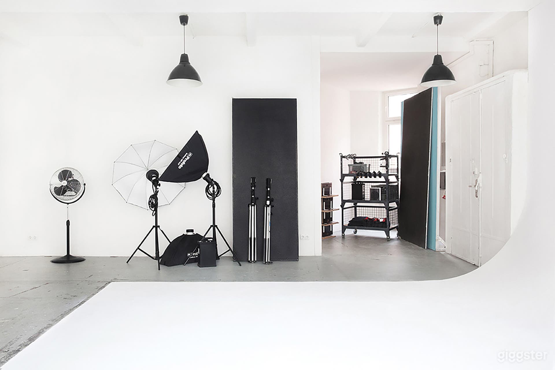 Daylight Industrial Studio in Kreuzkölln Photo 3