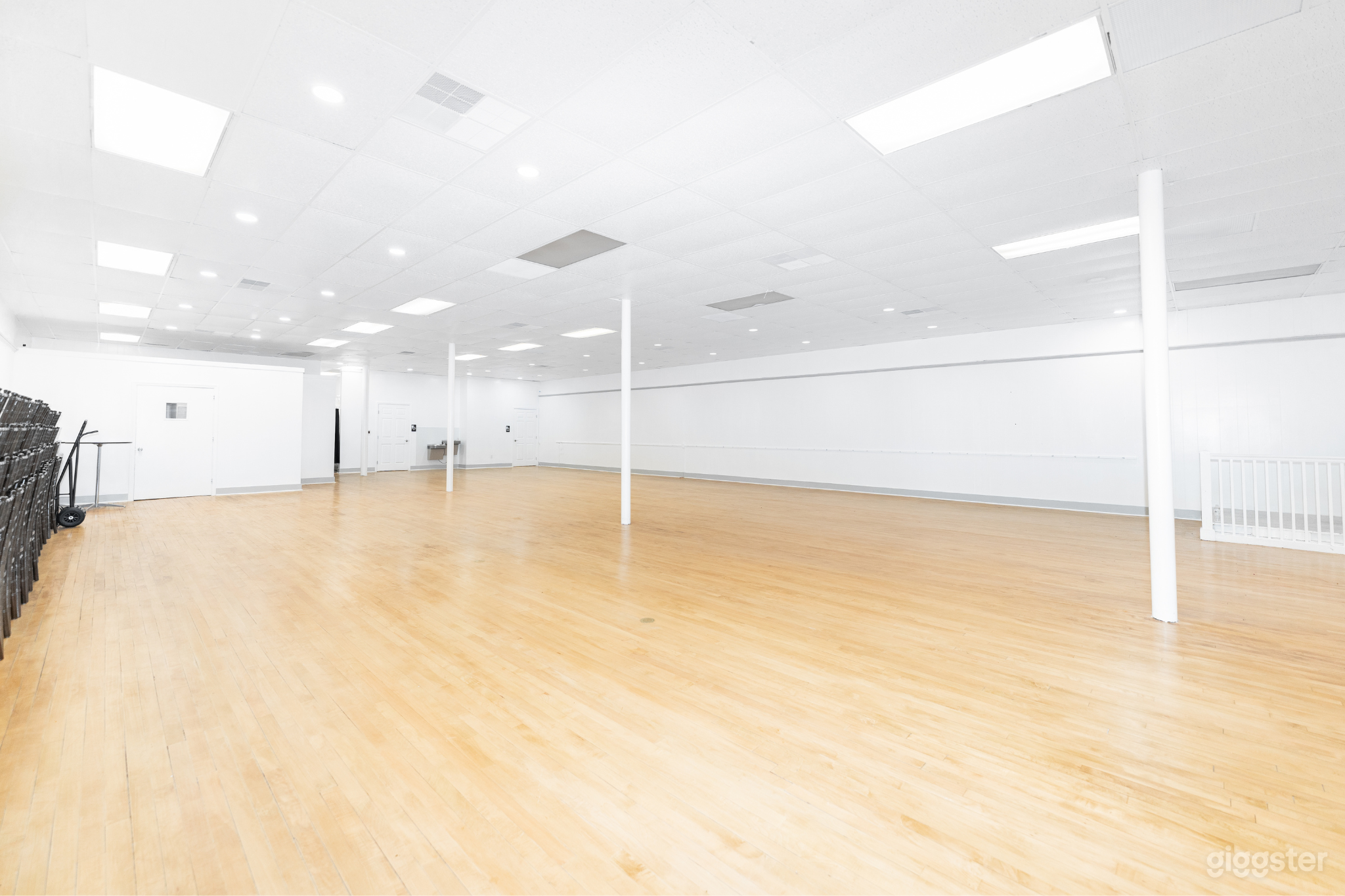 Historical Blank Open Intimate Building