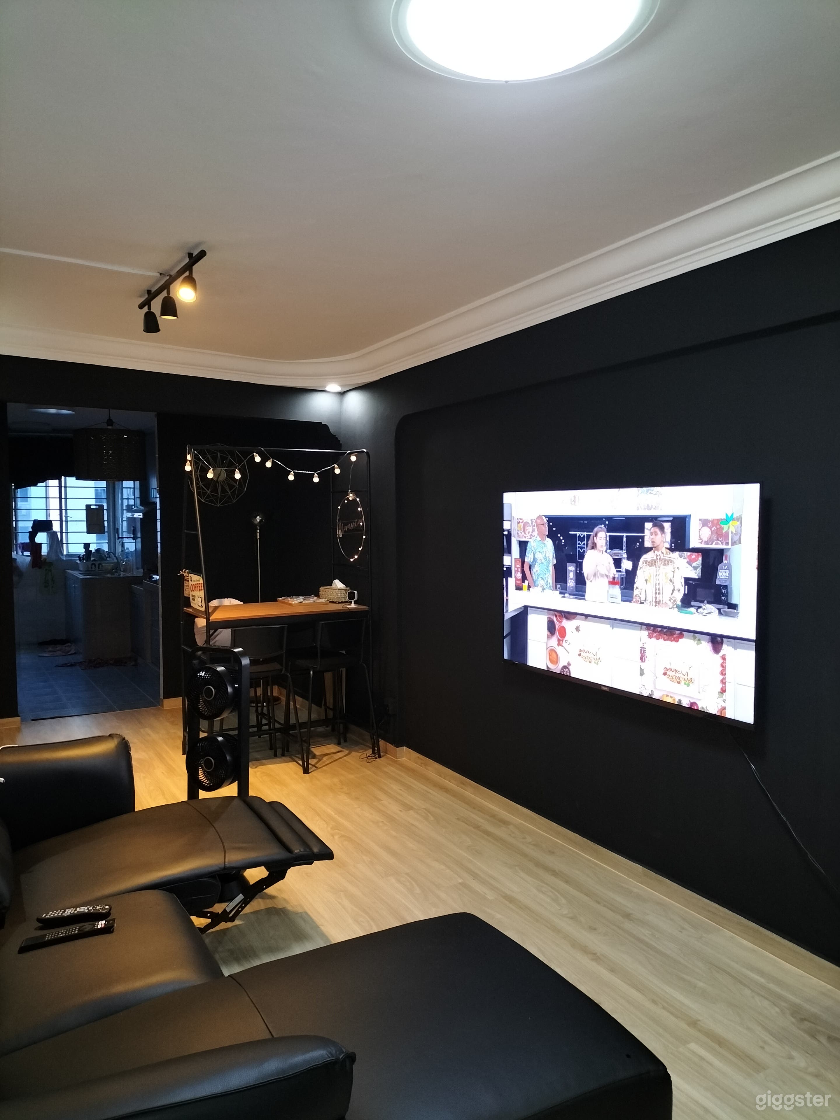 industrial modern living area Photo 2