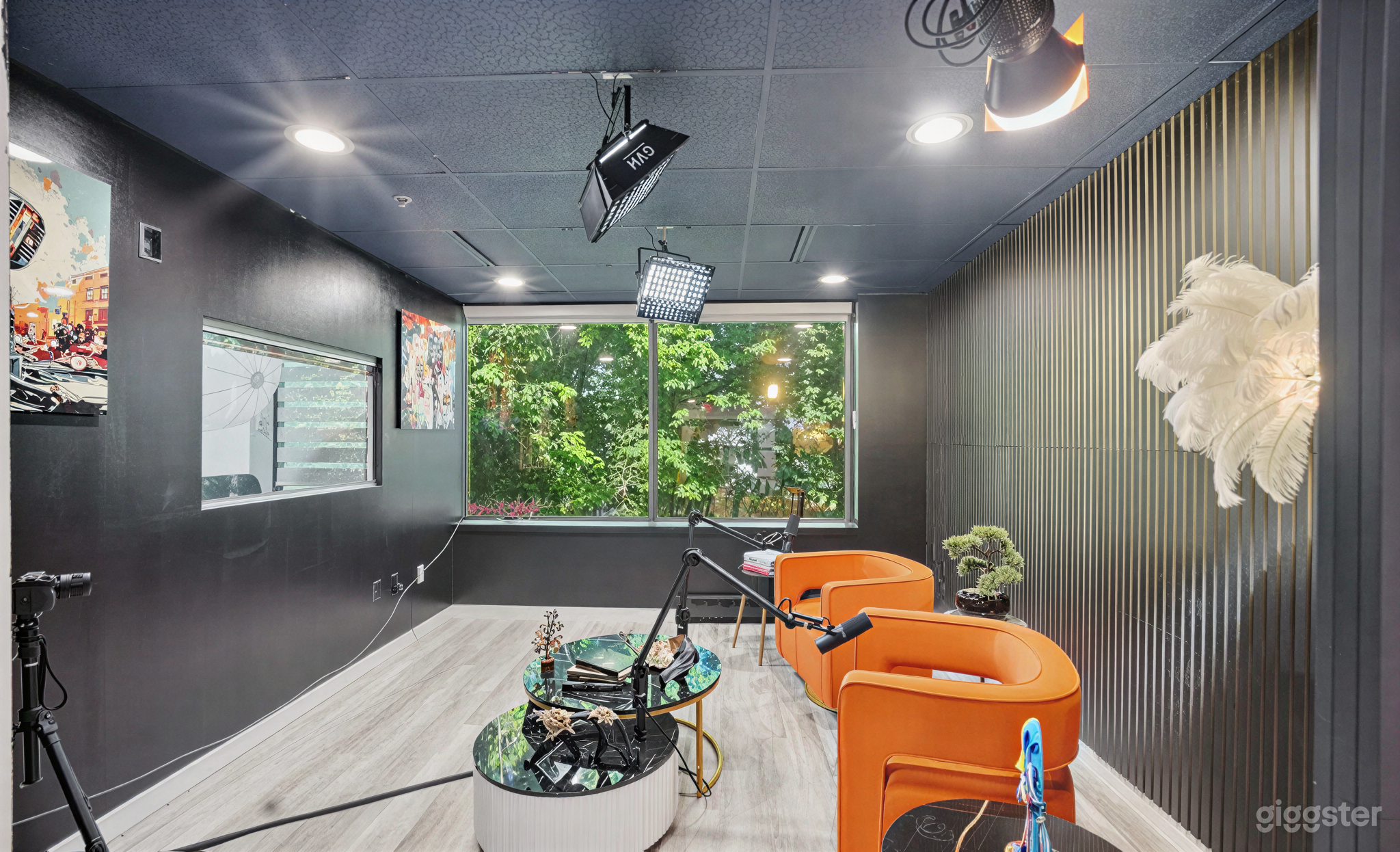 Miranda Studio Creative Photo & Recording Studio Photo 3