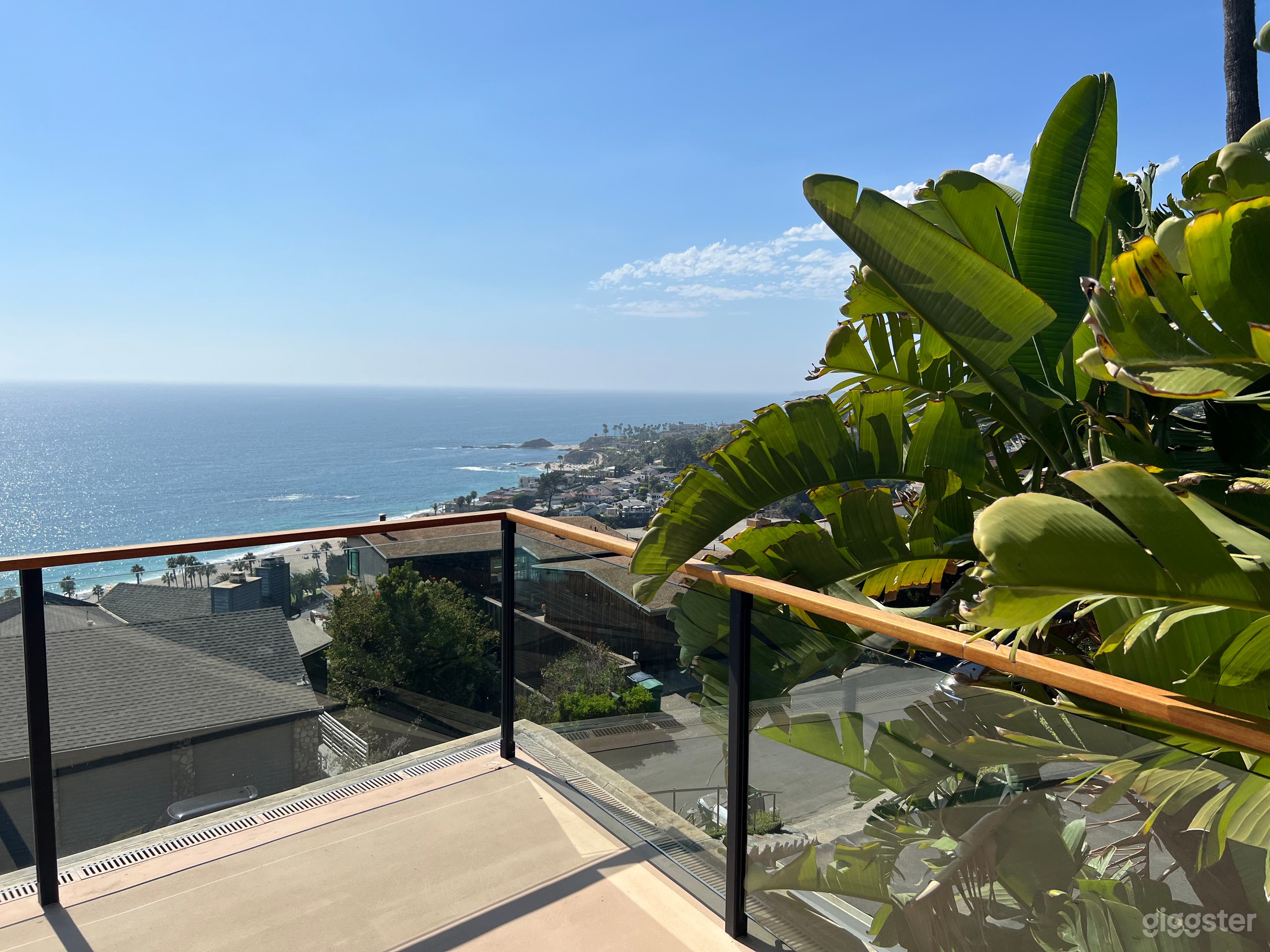 Enormous Balcony. Enormous Ocean View. Photo 4