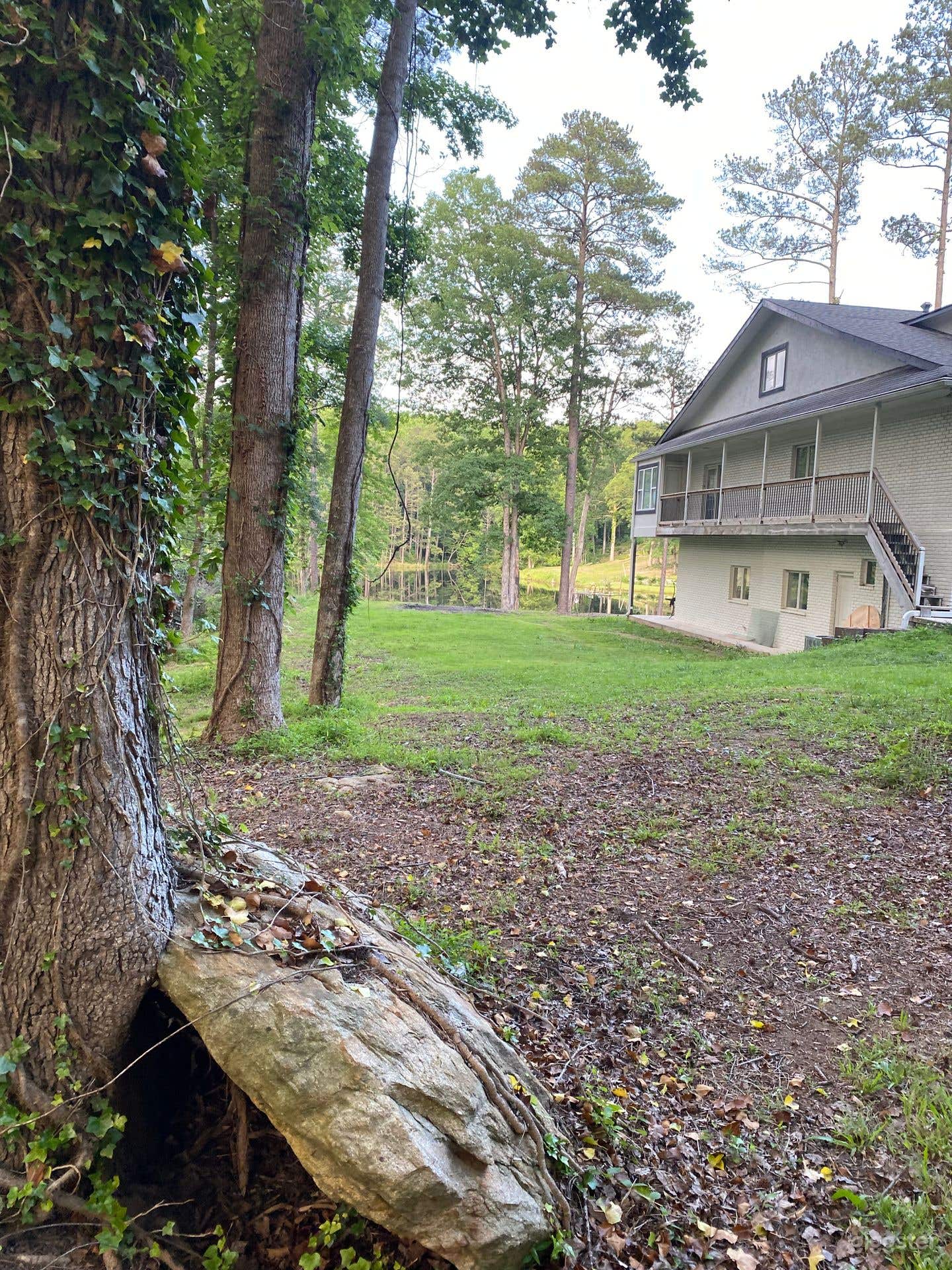 Lakehouse in the city Photo 4