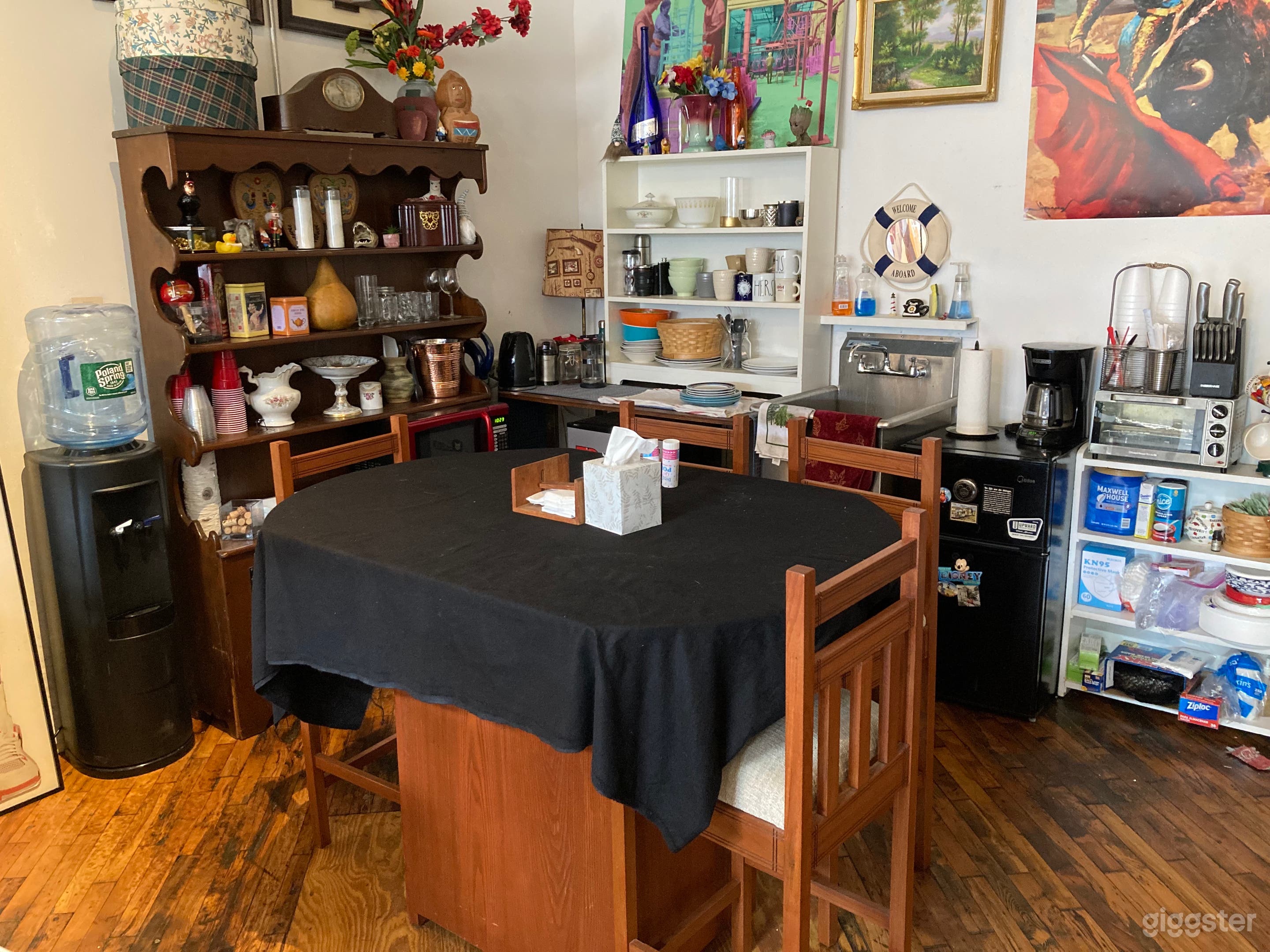 Fun studio space  Photo 2