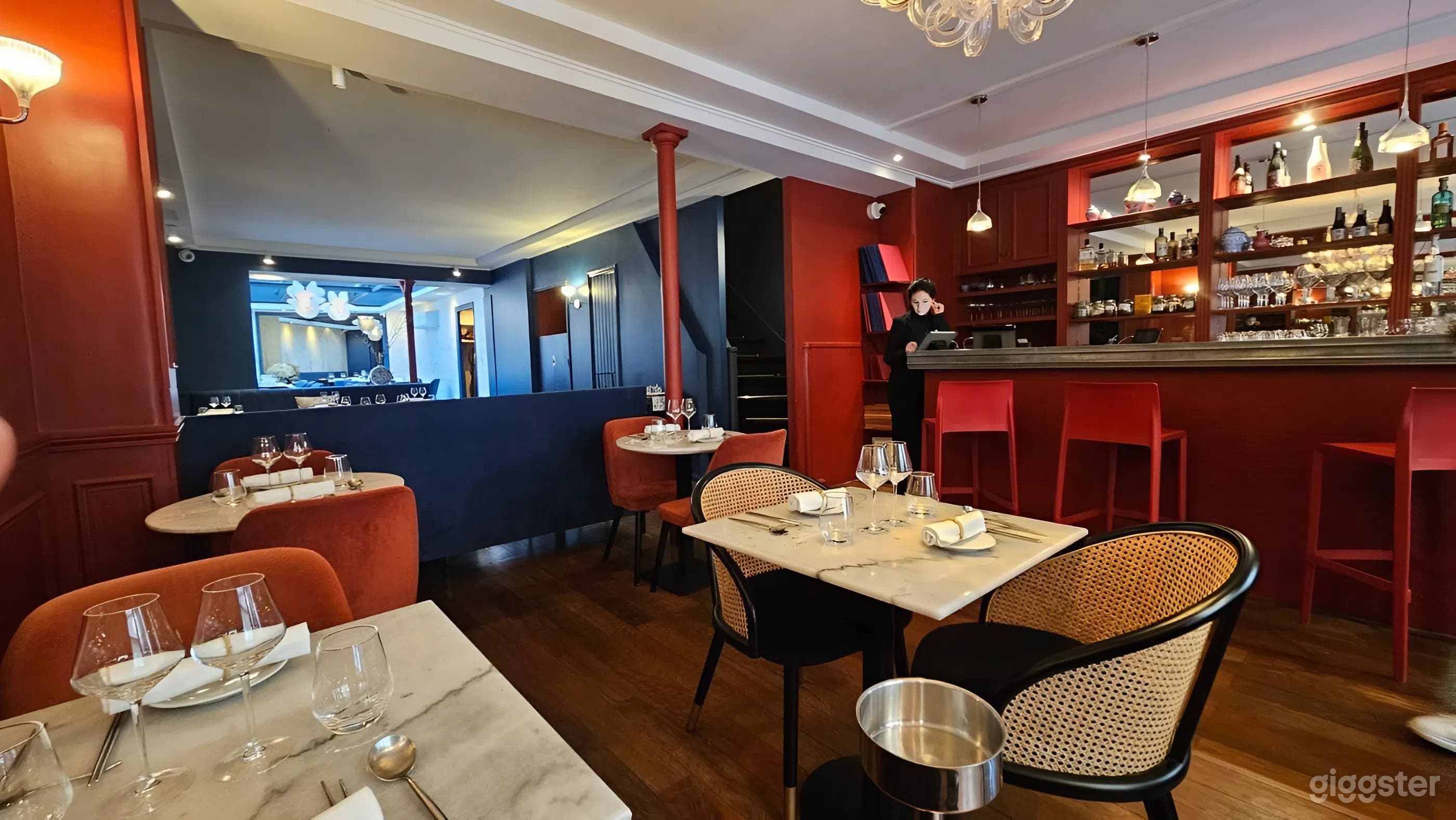 Photo de Élégant espace de restauration chinois à Paris 3