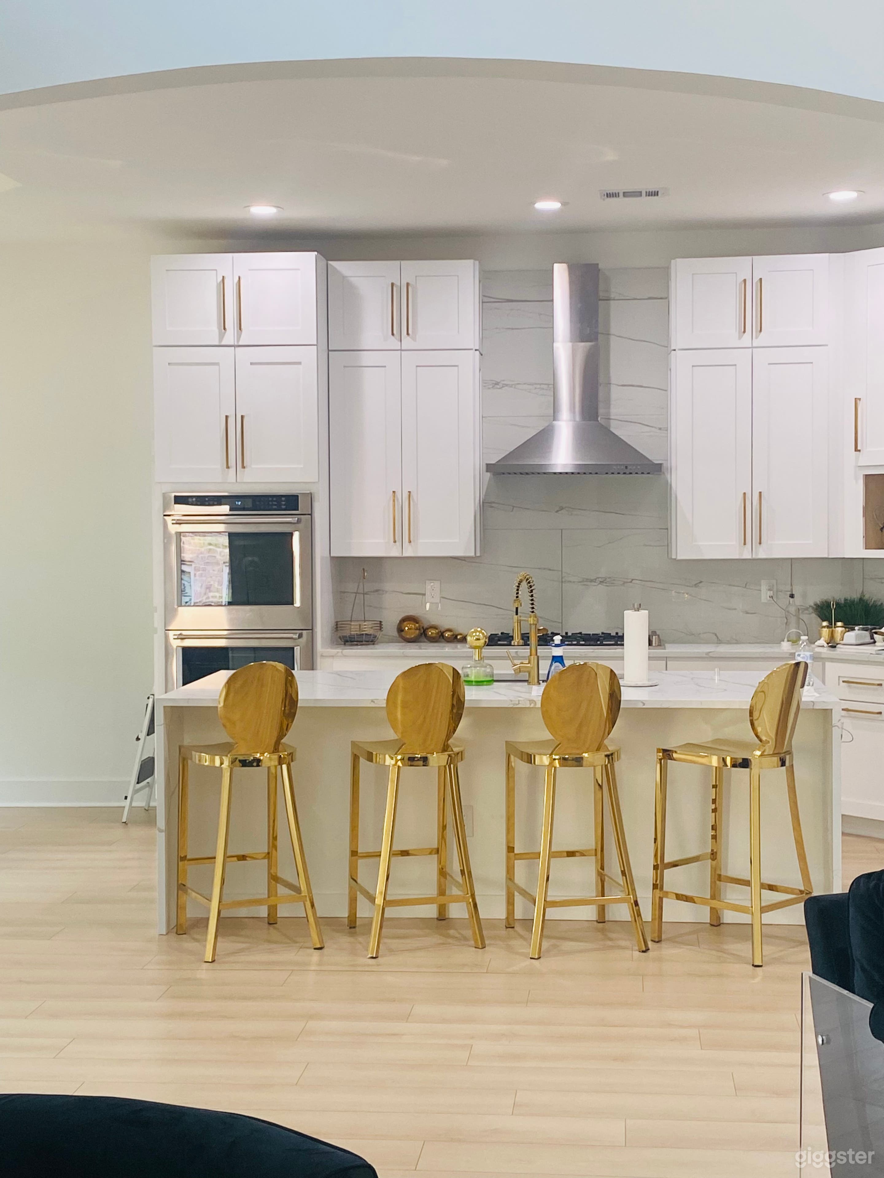 Beautiful southwest Atlanta mansion  Photo 2