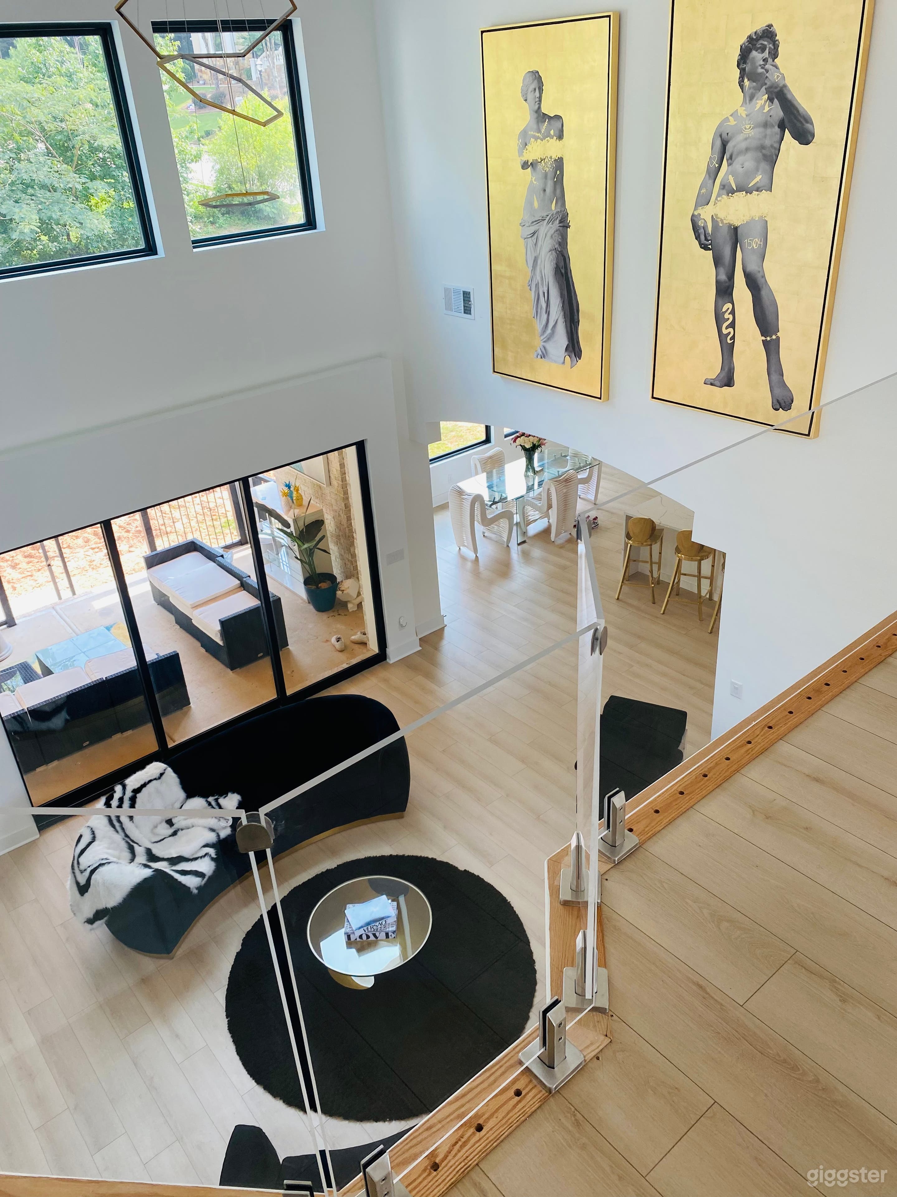 Beautiful southwest Atlanta mansion  Photo 4