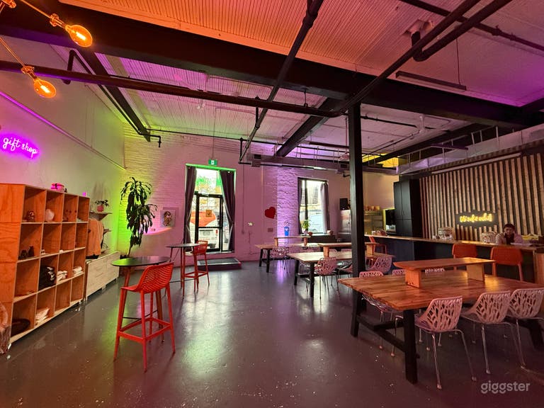  Roll This Way Studio 