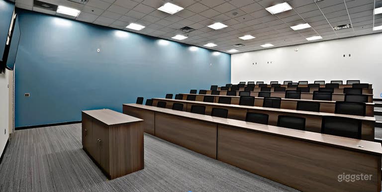  Large Classroom for Networking & Business Events 