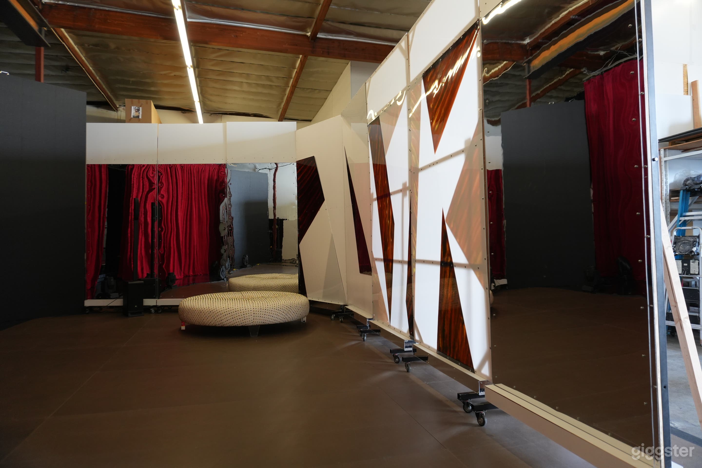 Theater-Style LED Wall Studio Like No Other Photo 2