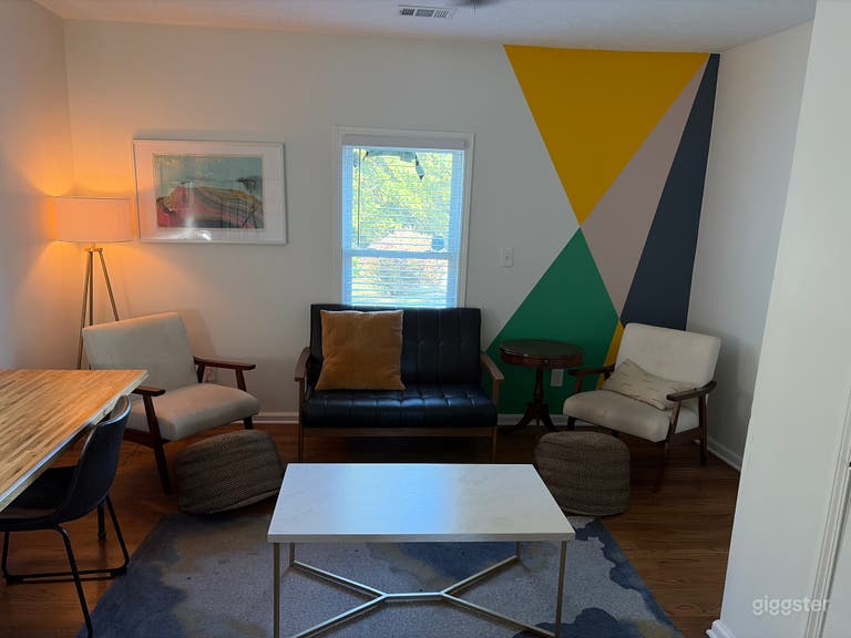  Therapeutic office space 