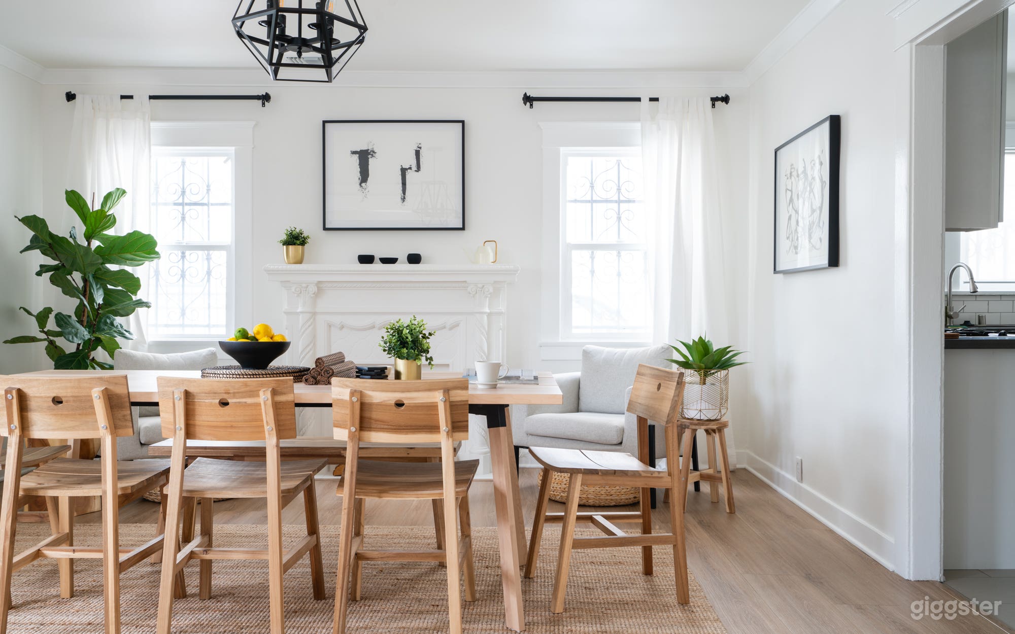 Spanish Hollywood Home w/ Scandi Modern Boho Vibe Photo 3