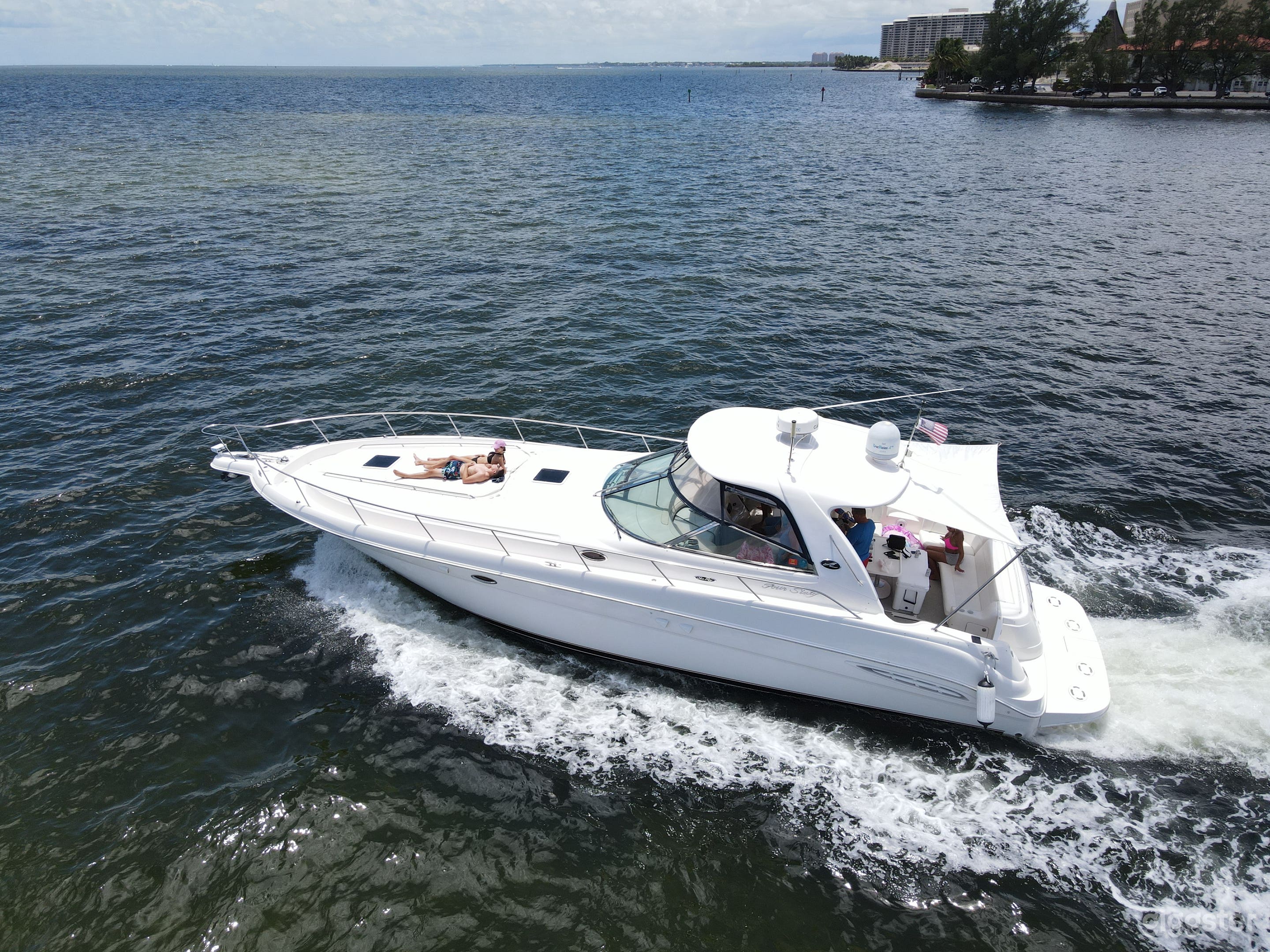 55' Huge Searay Yacht Photo 1