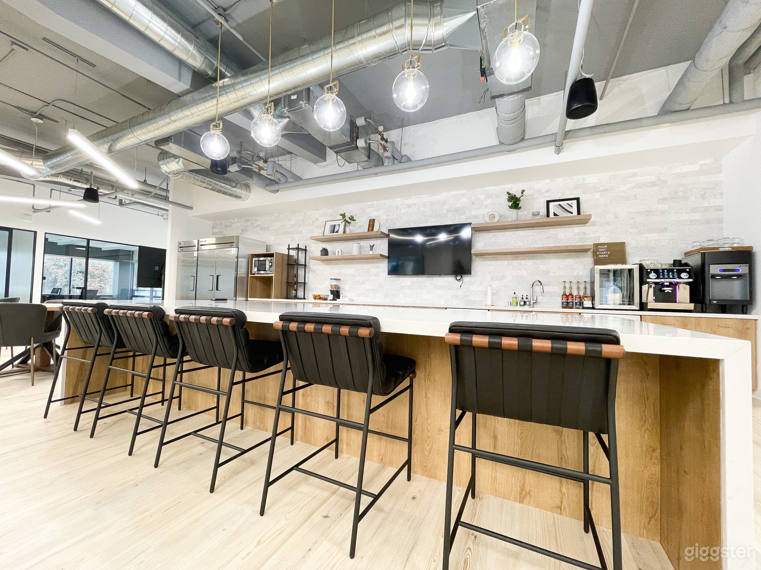 Venture X San Diego – Scripps Ranch Photo 3