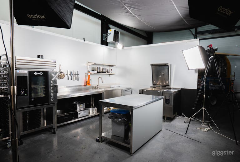  Plateau de tournage équipé + service vidéo clé-en 
