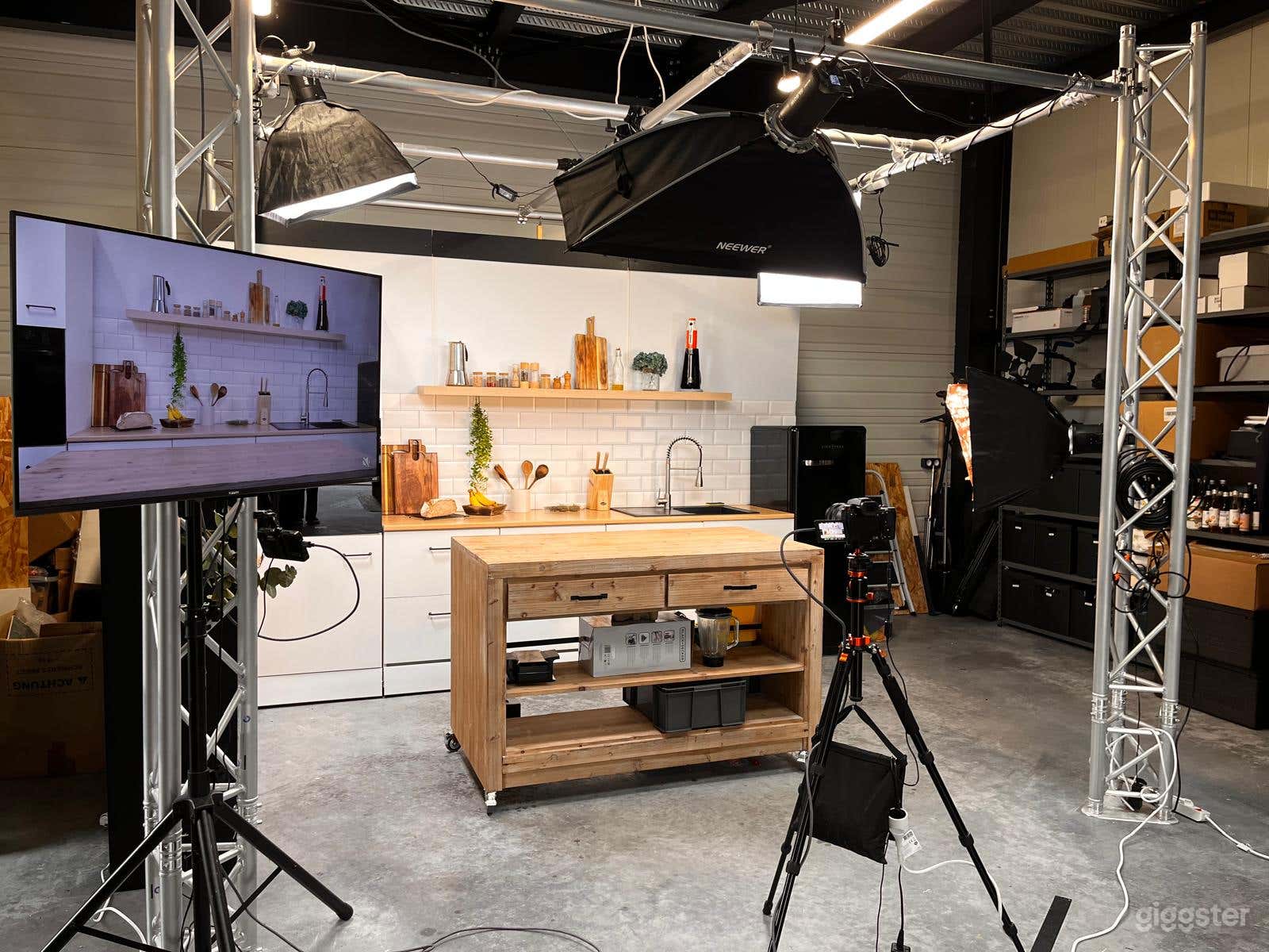 Plateau de tournage équipé + service vidéo clé-en Photo 2