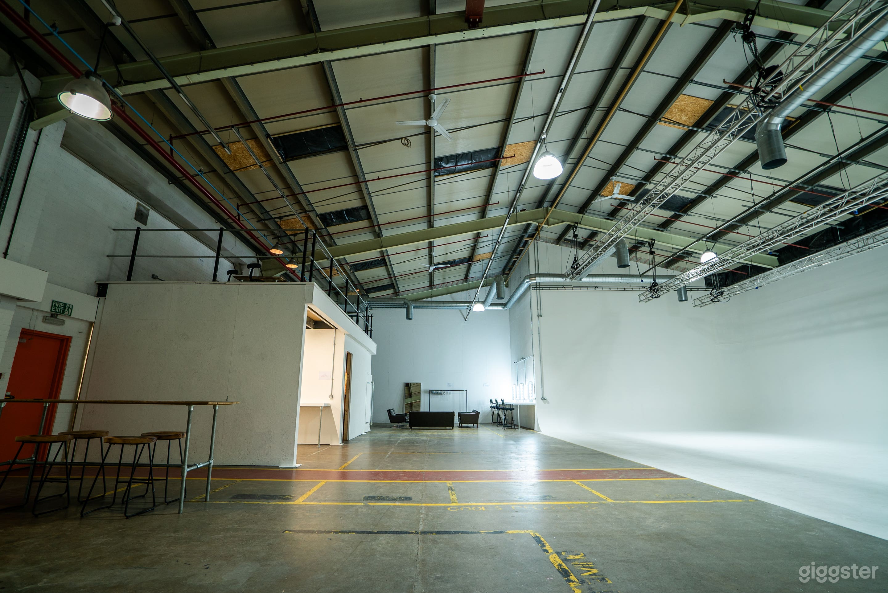 Studio 01 Film and Photography Studio Photo 4