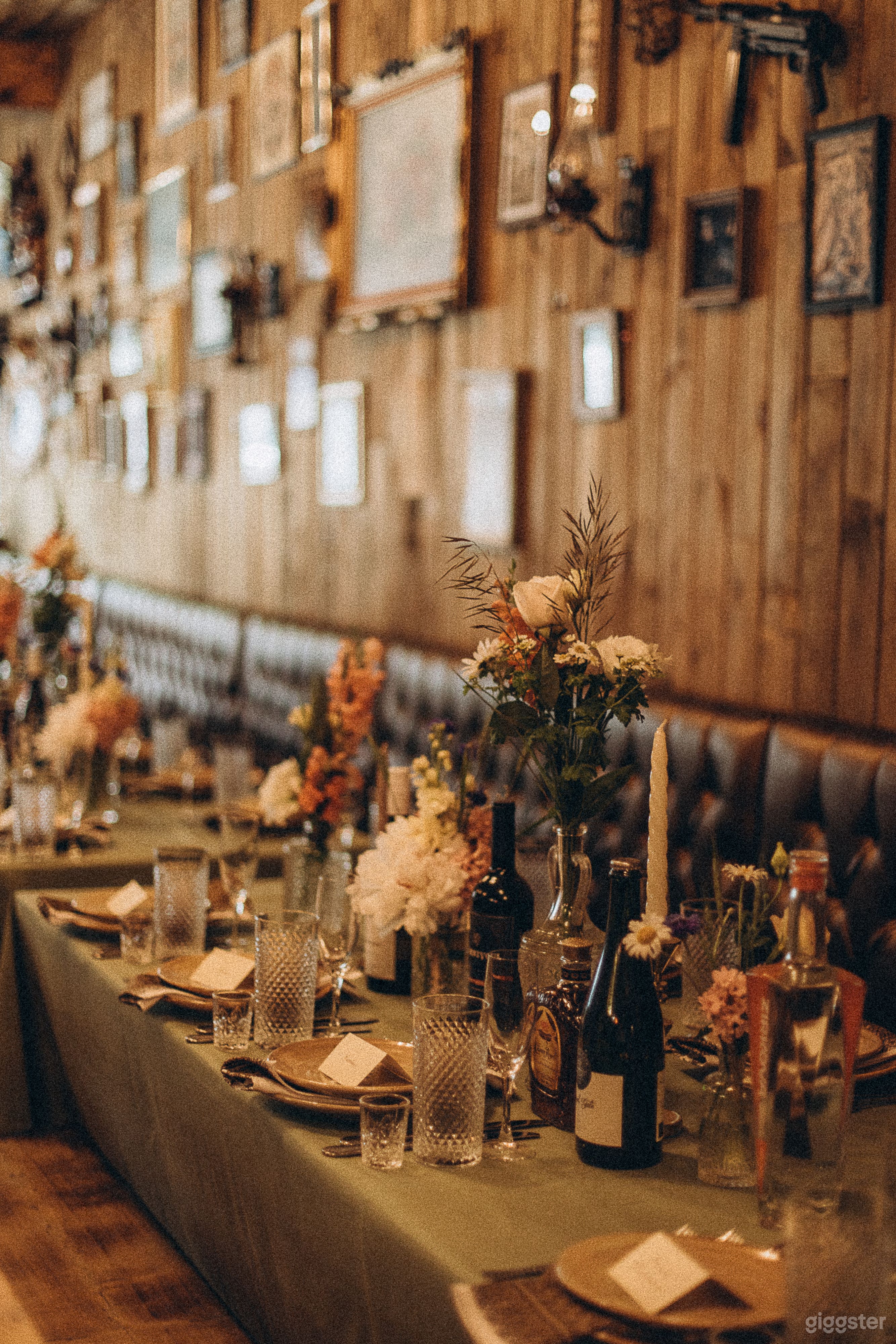 Interior - wooden wall