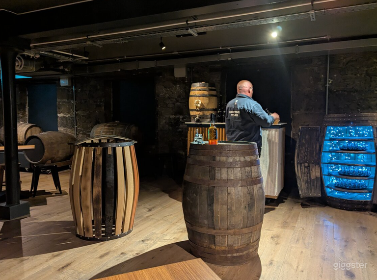  The Amazing Distillery 