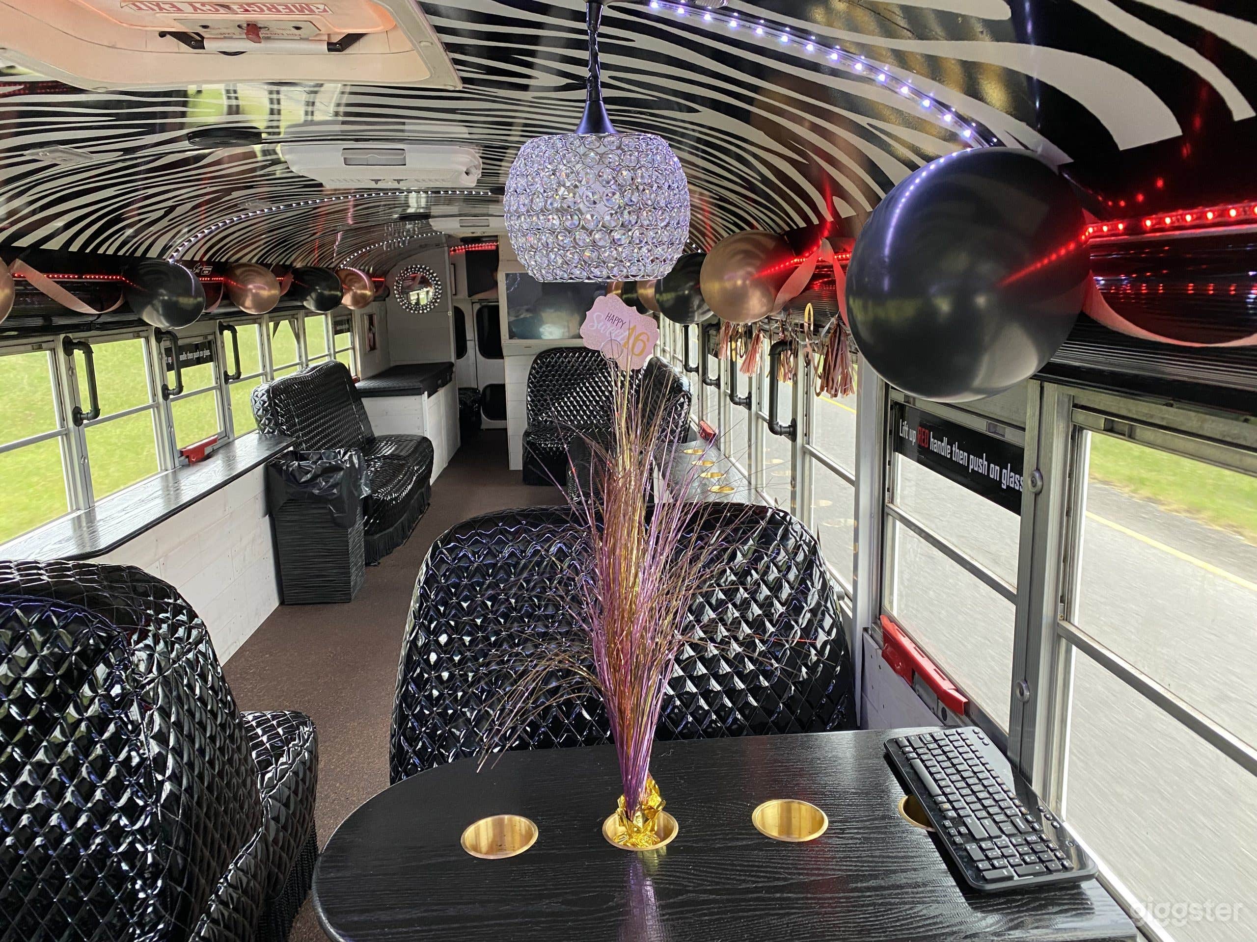 Luxurious Party &amp; Event Buses in Nashville Photo 3