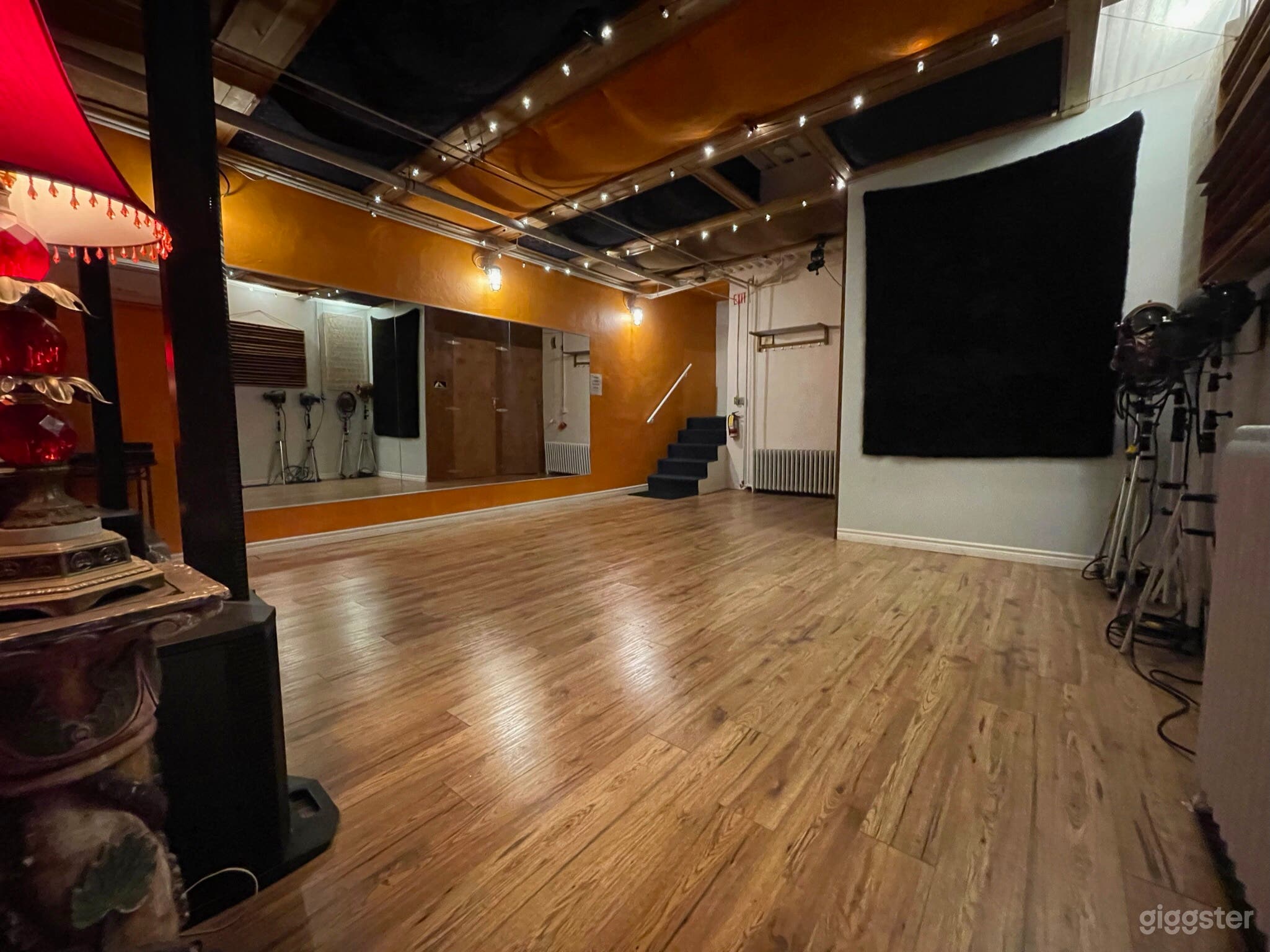 Versatile Industrial Photo + Video Studio Photo 4