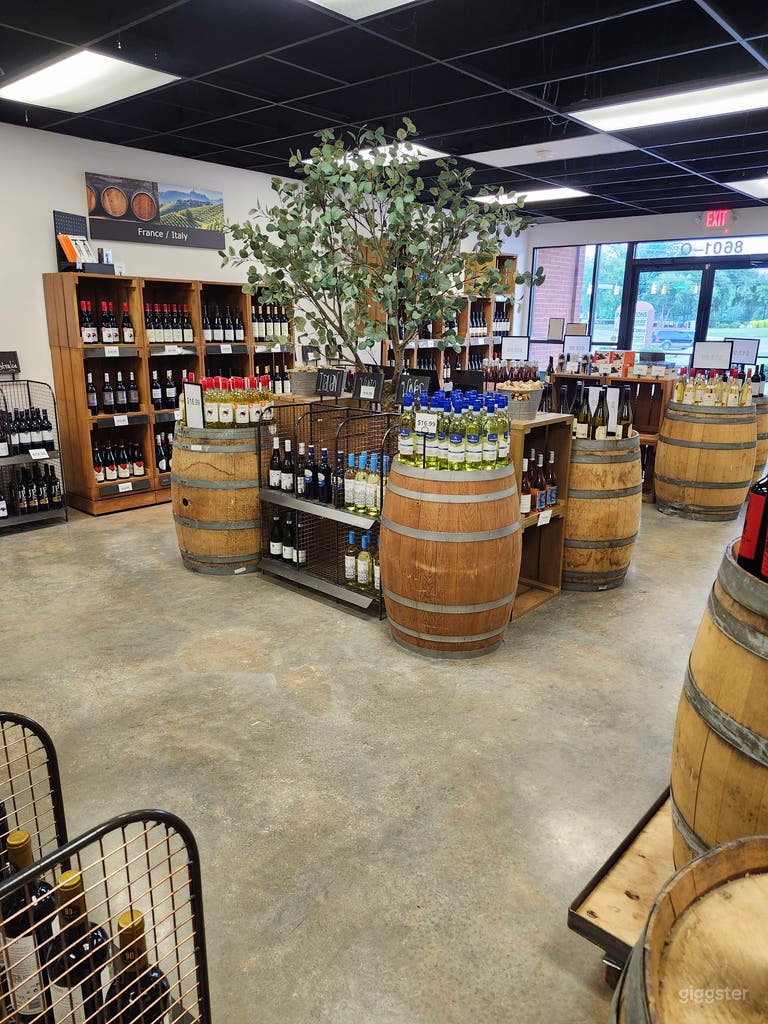  Tastings to Toasts–Host in Our Wine-Inspired Space 