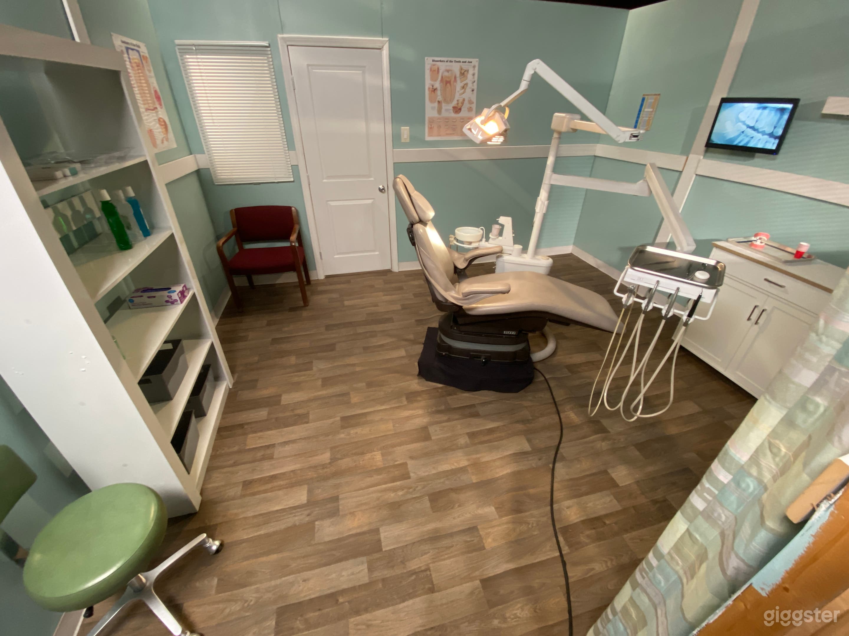 Dental Office Photo 4