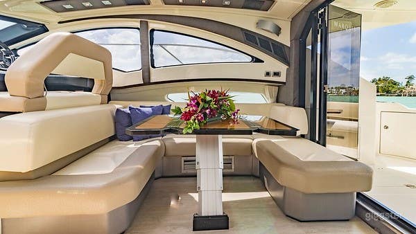 Fashionable 43FT Marquis Party Yacht Space Events Photo 2