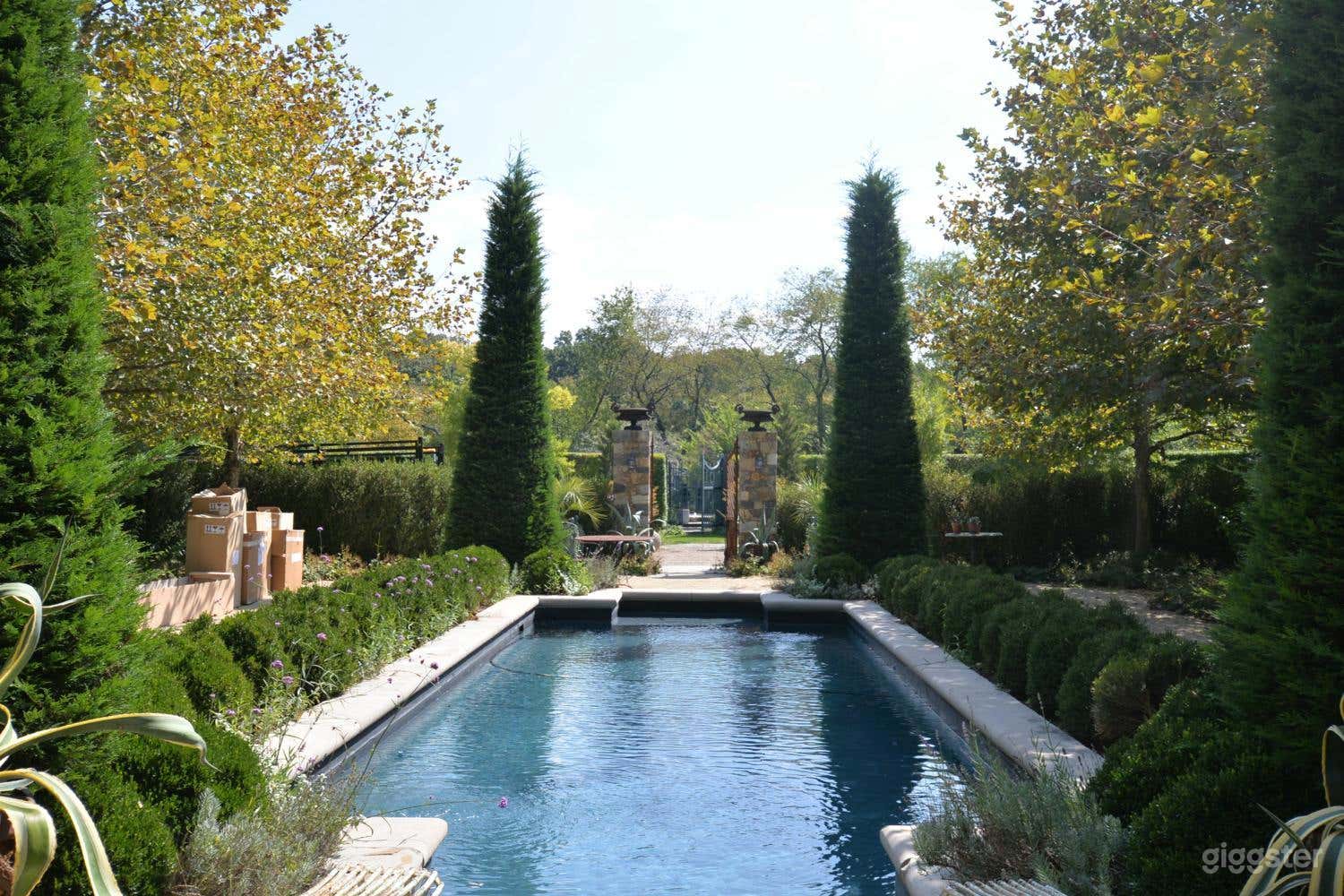 Stunning &amp; rustic European-style farm property Photo 1